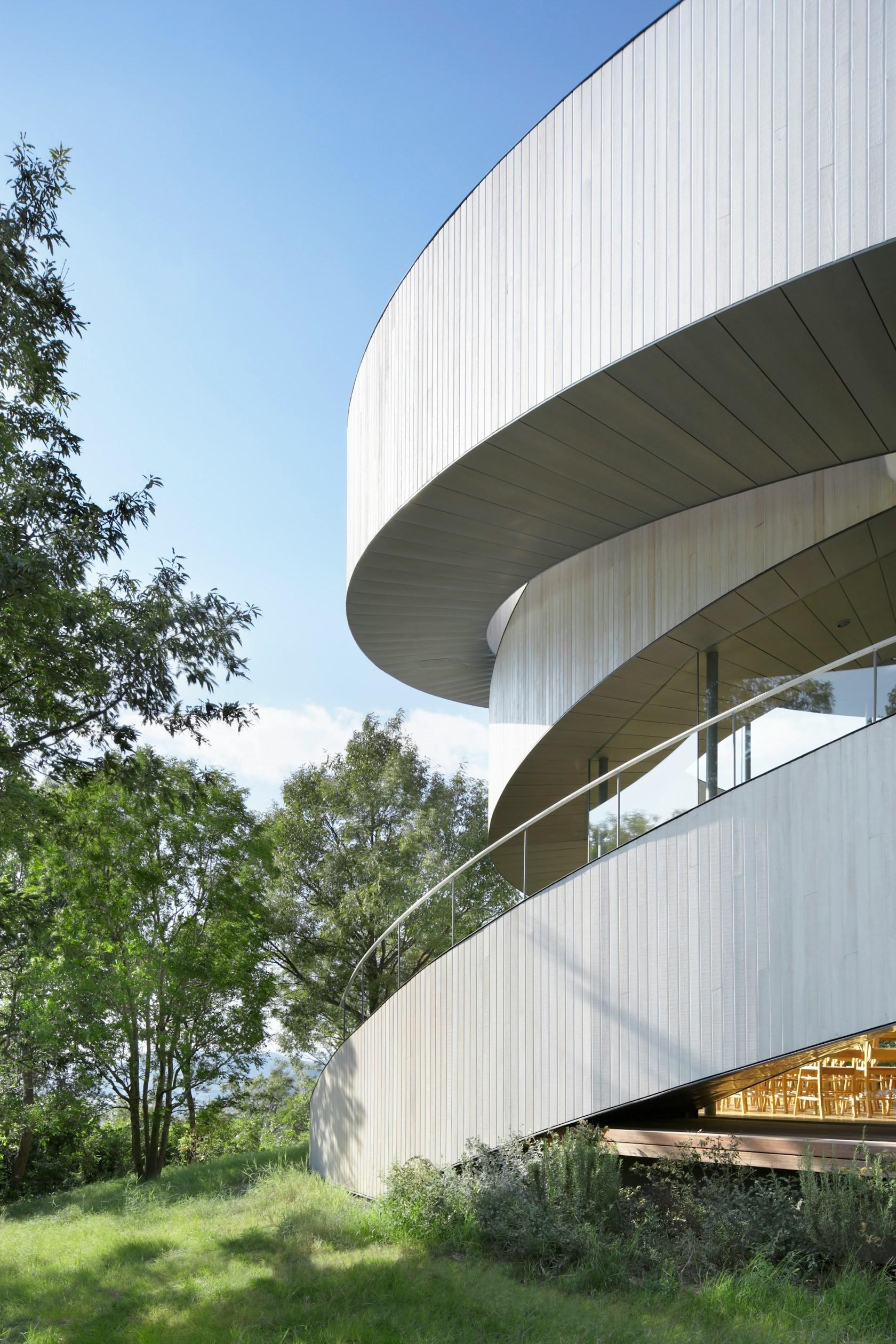 Ribbon Chapel - image 3