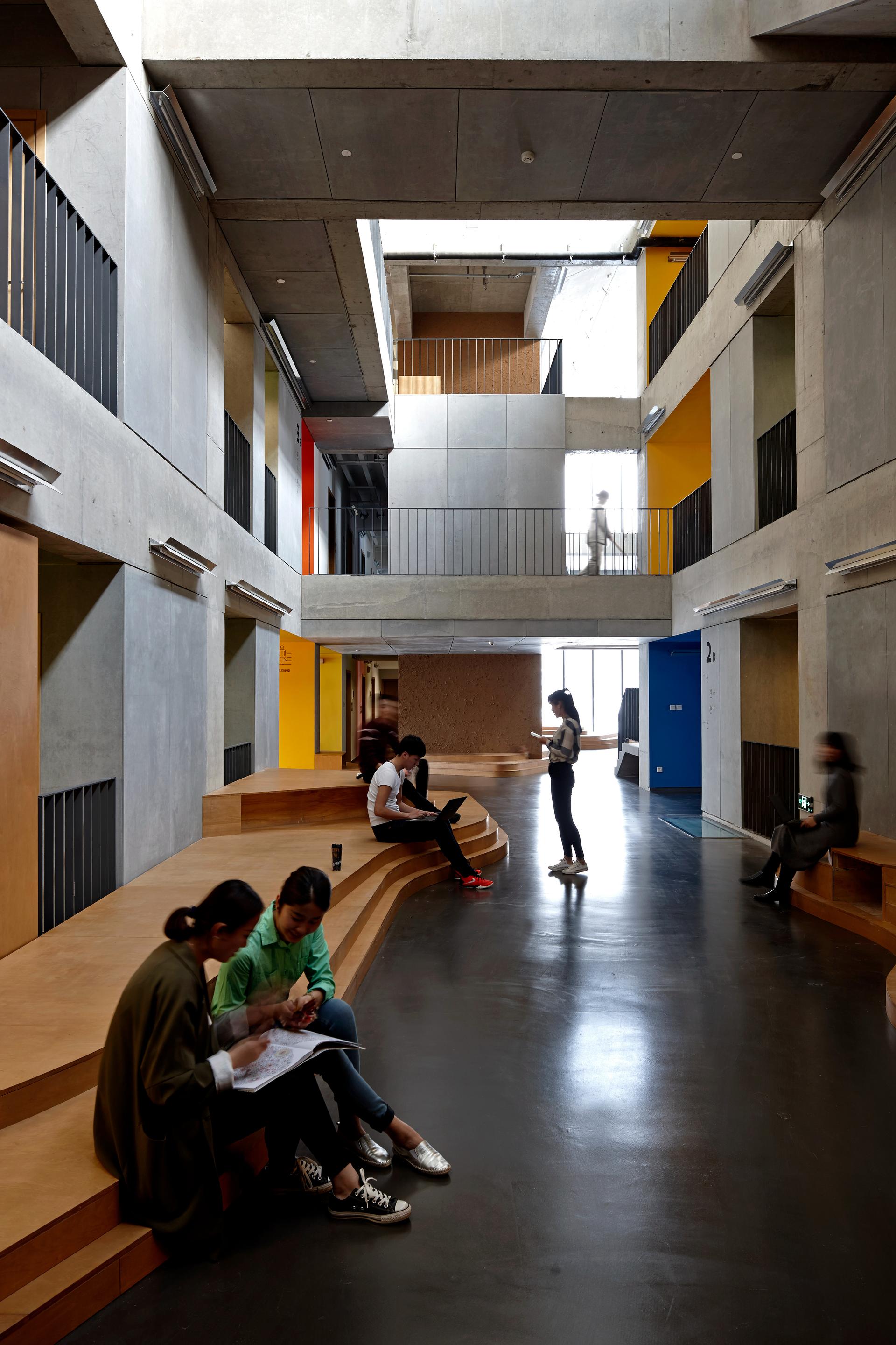 New Youth Commune - image 4