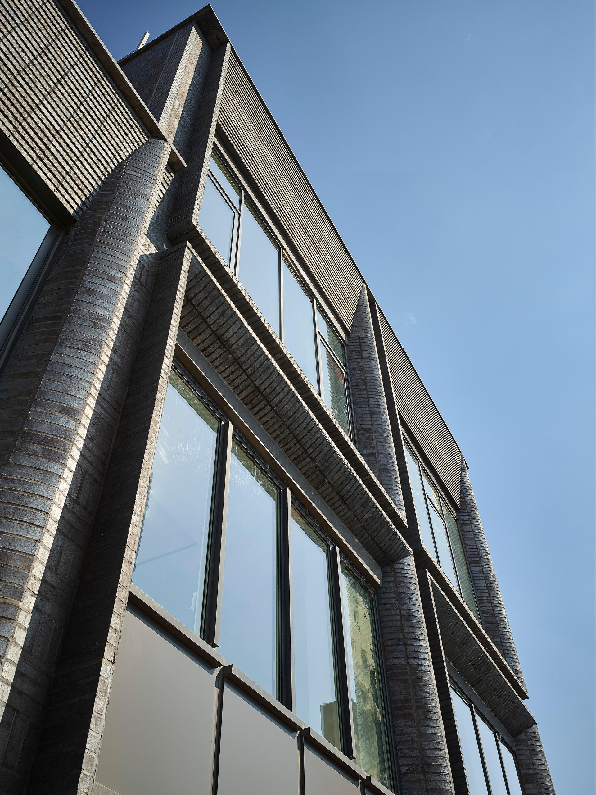371 Broadway - image 2