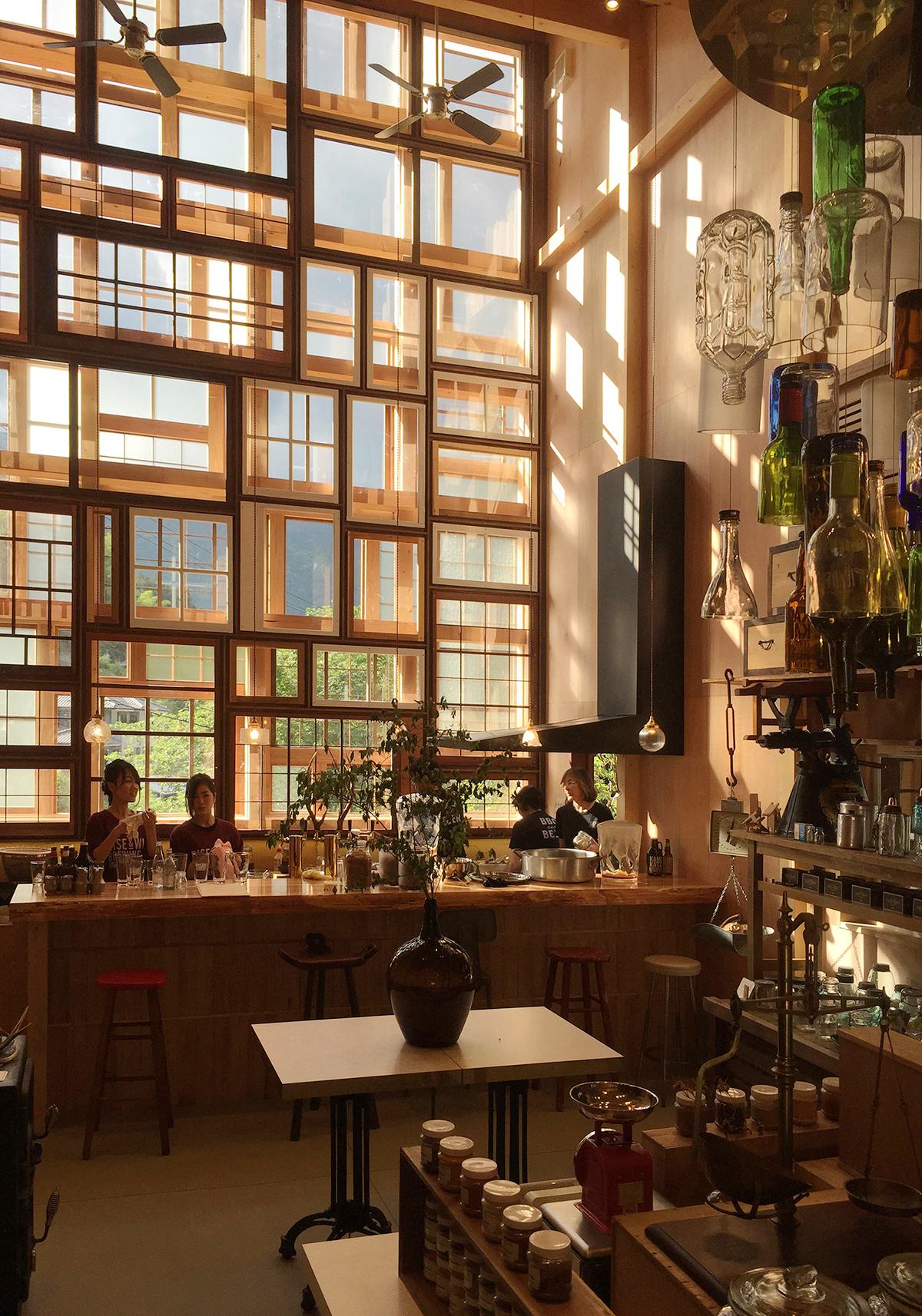 Kamikatz Public House - image 8