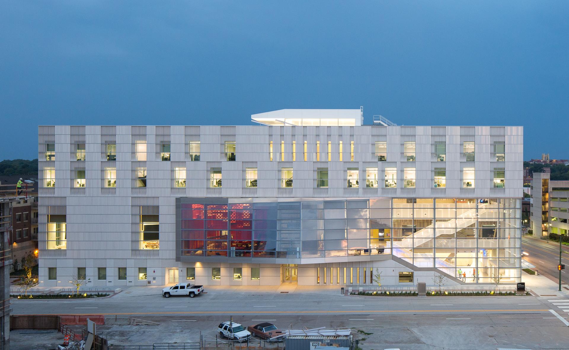 Voxman Music Building, University of Iowa - image 14