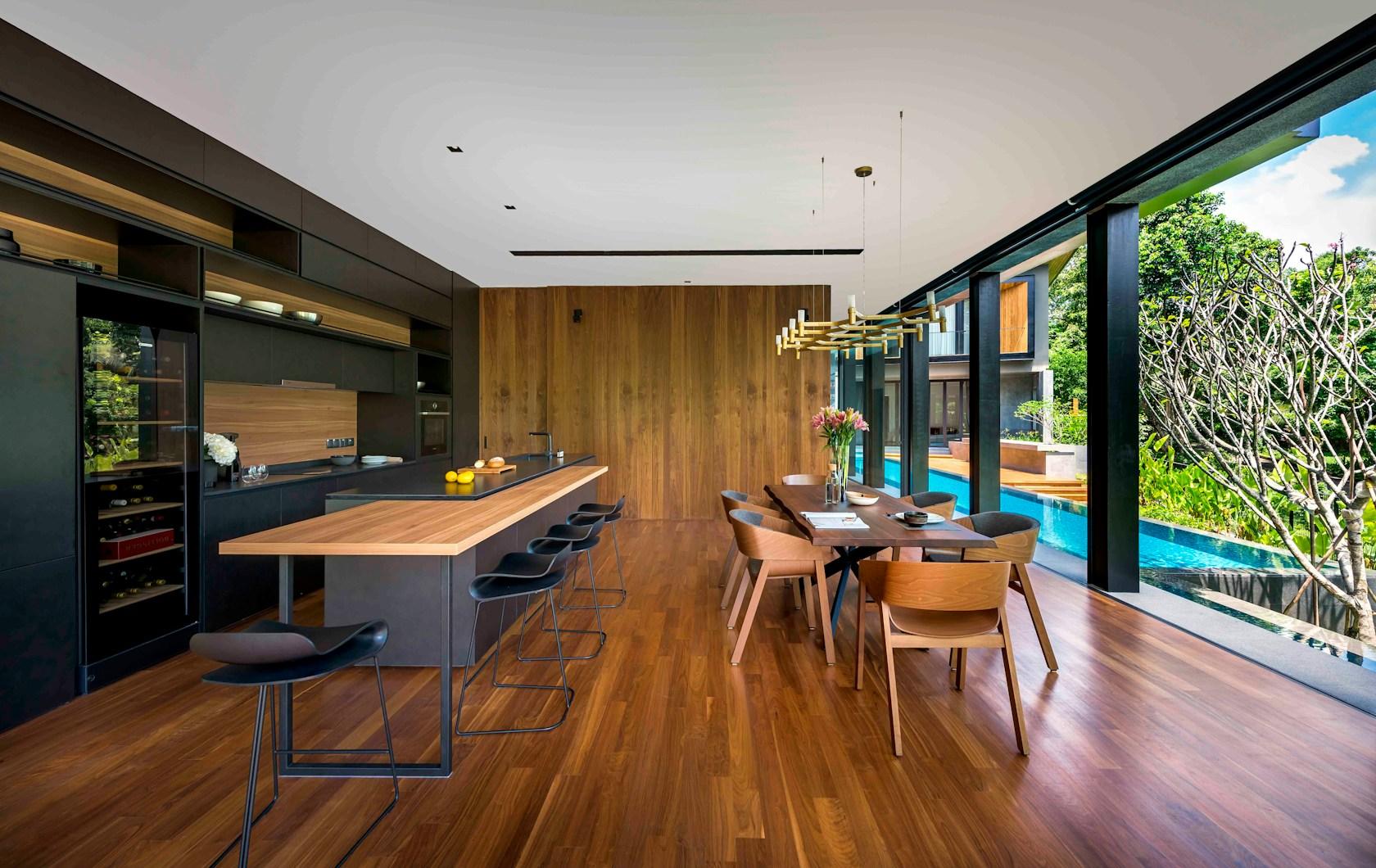 House 24 - image 8