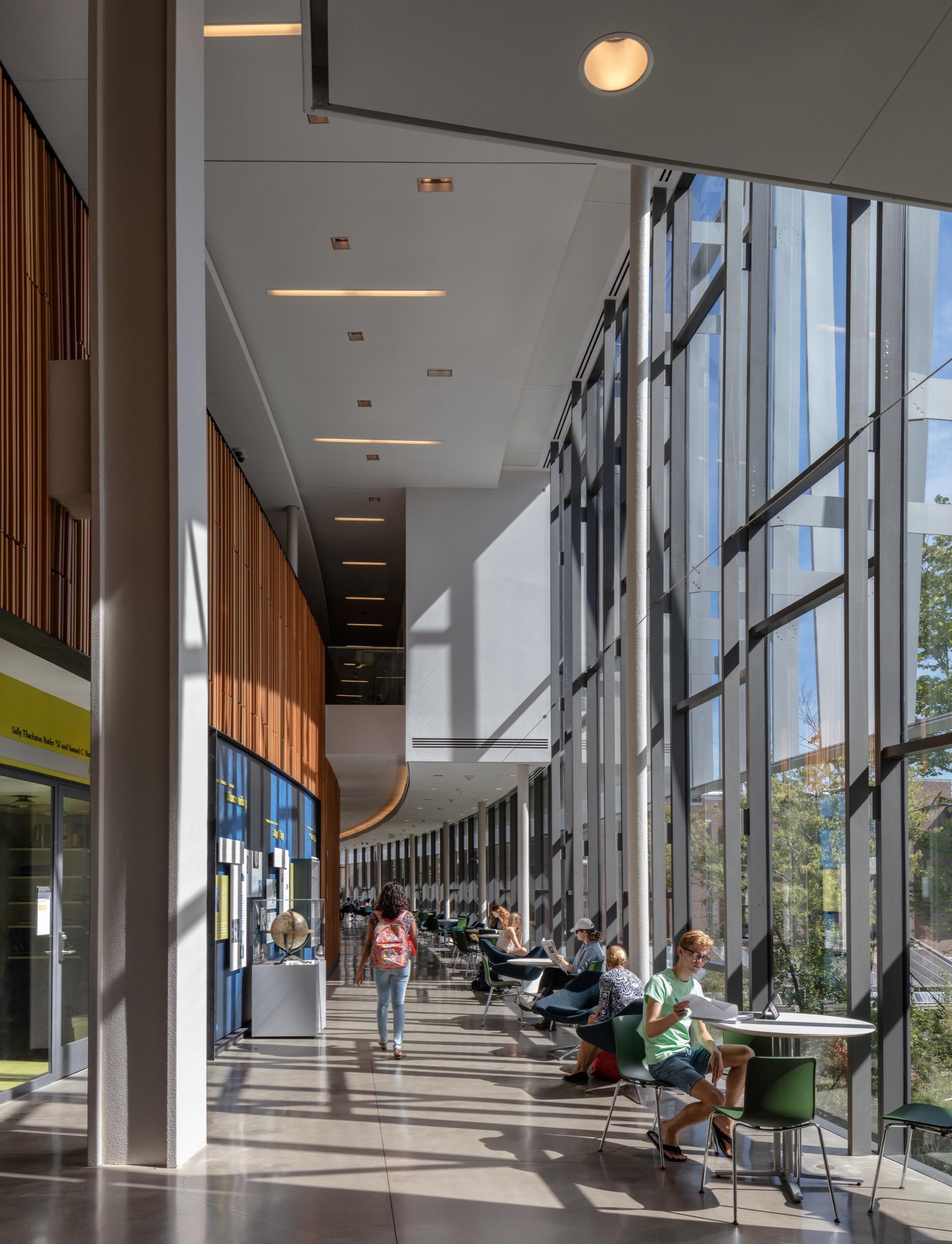Bridge for Laboratory Sciences building, Vassar College, Integrated Science Center - image 3