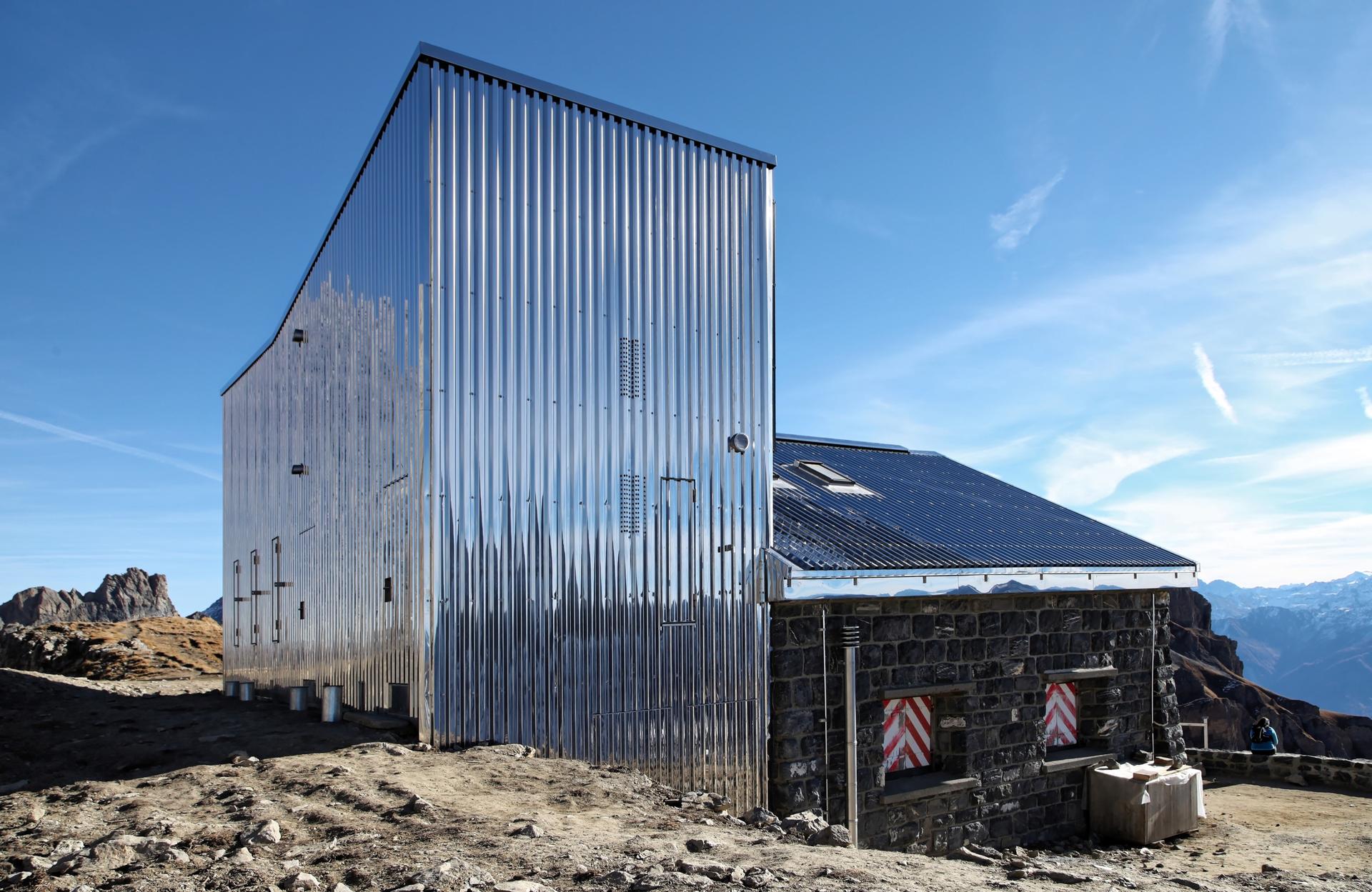 RAM / Renovation and extension of the Rambert Hut - image 3