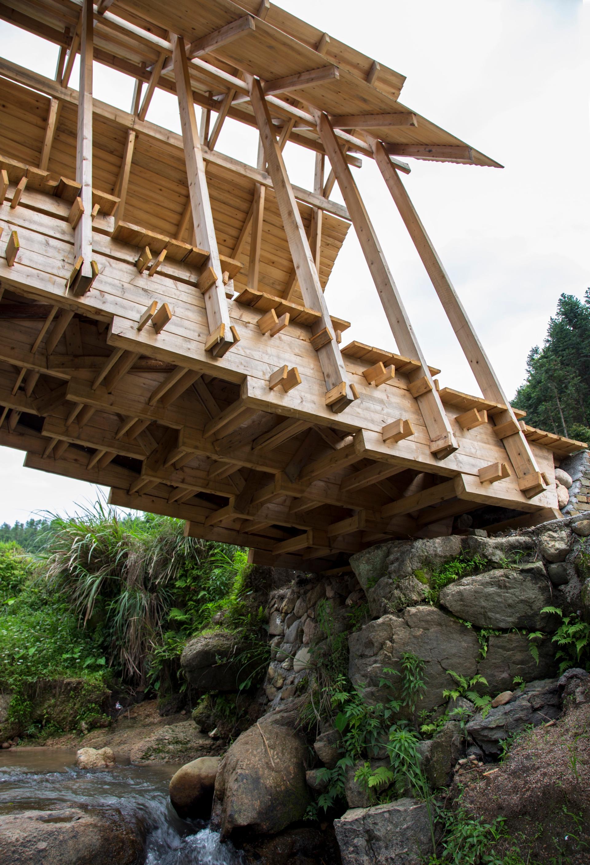 Wind and Rain Bridge - image 10