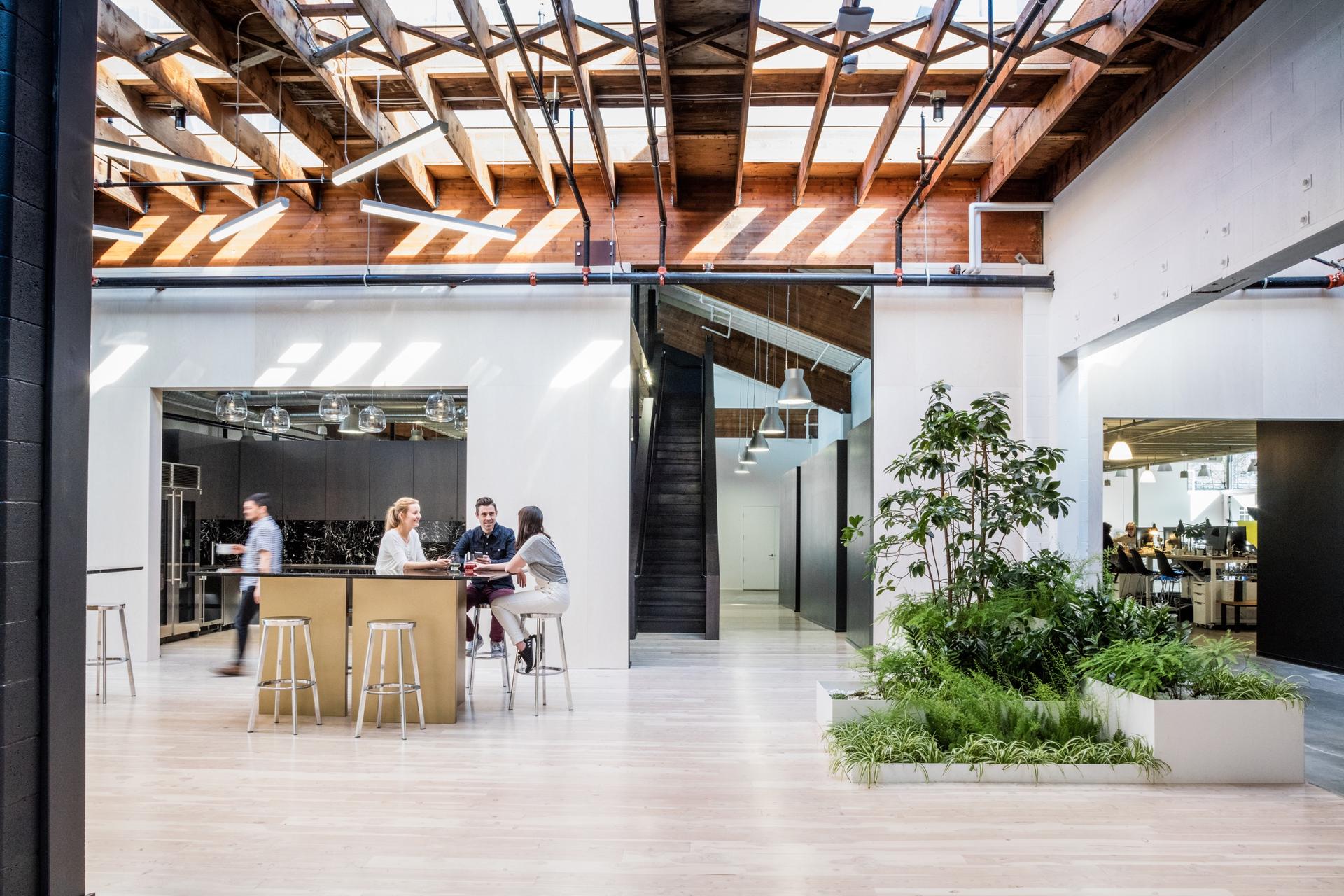 Swift Agency - image 8
