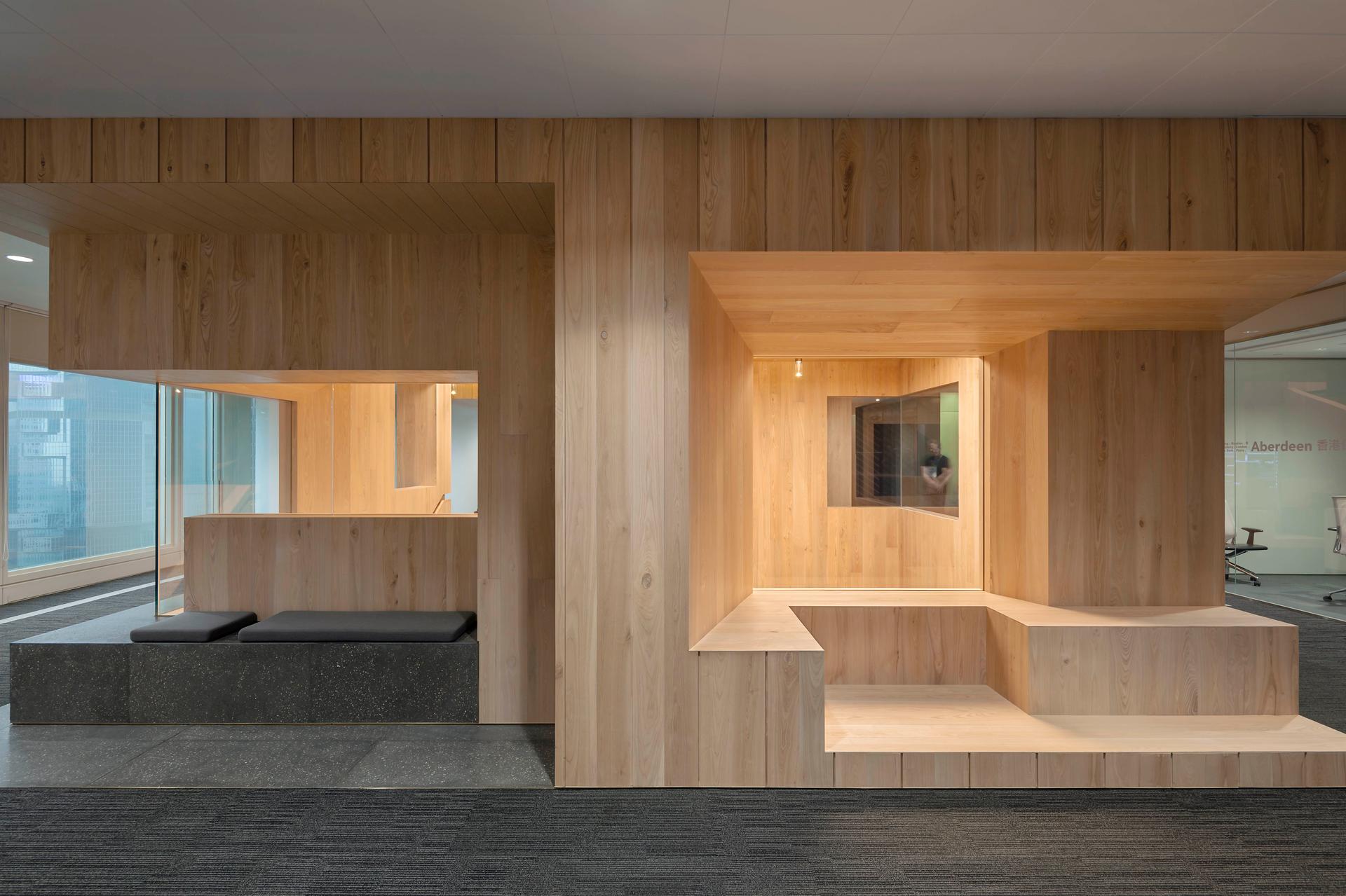 Curio Stair of Encounters - Bloomberg Hong Kong Office - image 5