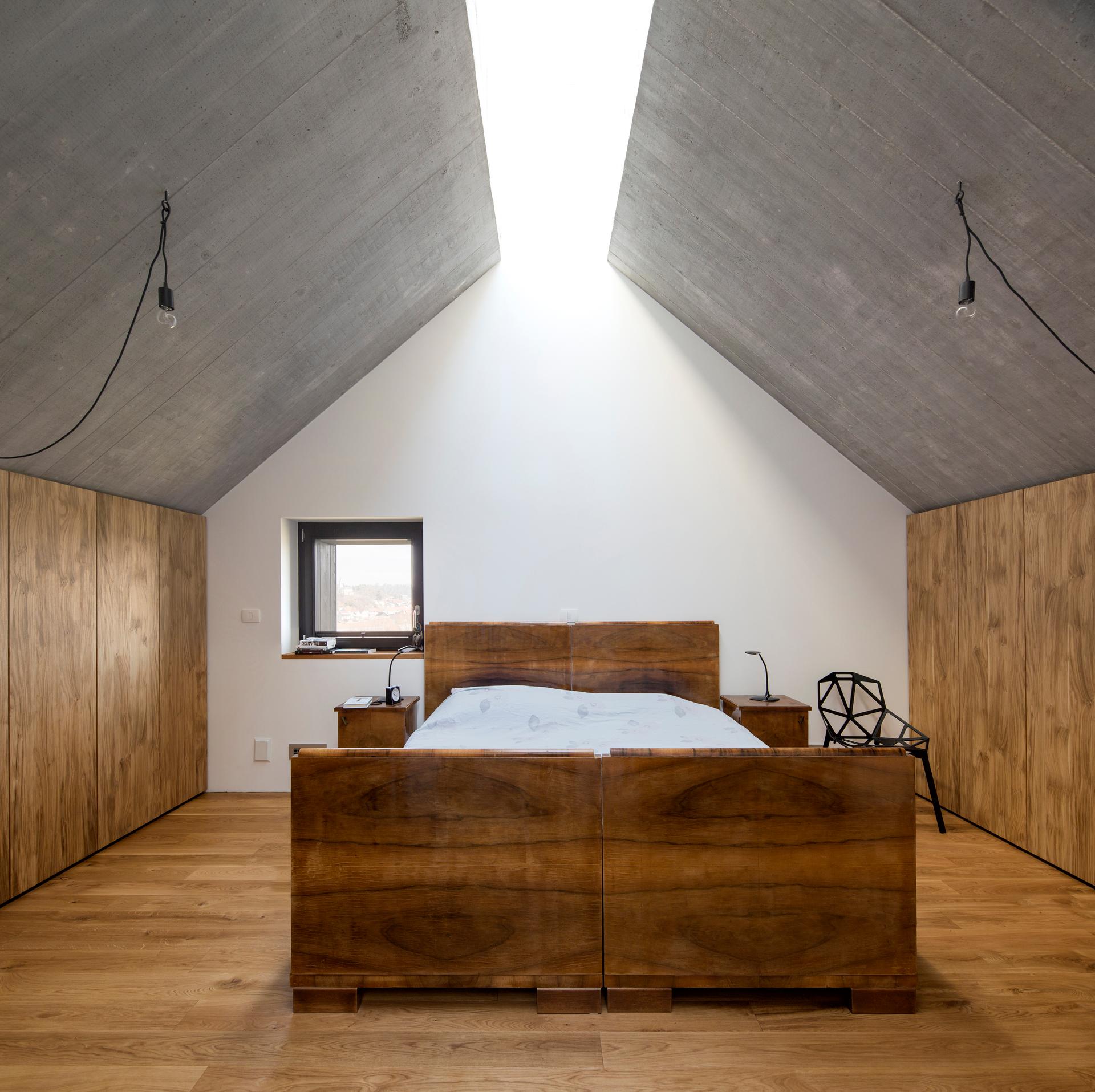 Chimney House - image 10