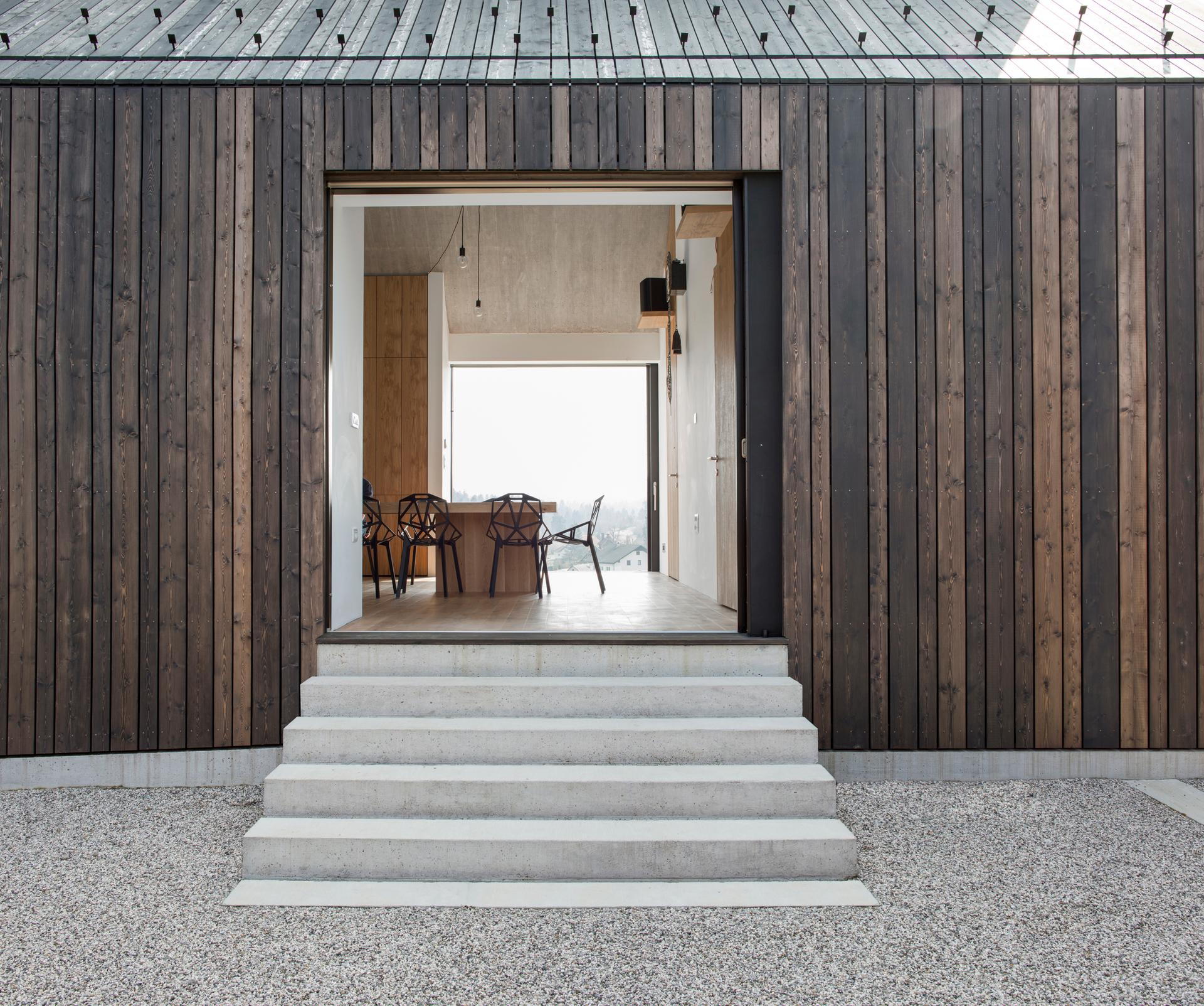 Chimney House - image 5