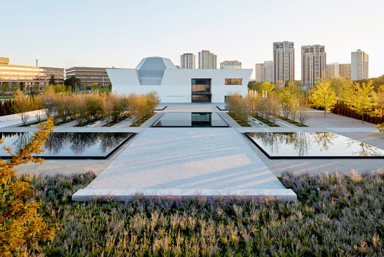 Aga Khan Park - image 7
