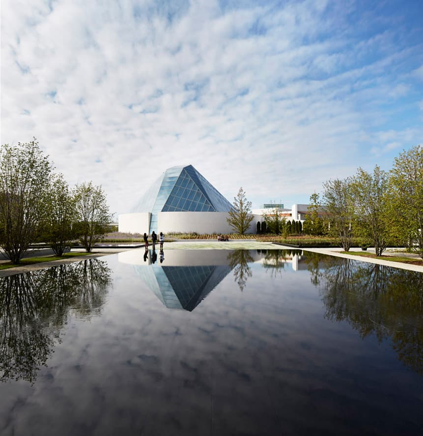 Aga Khan Park - image 4