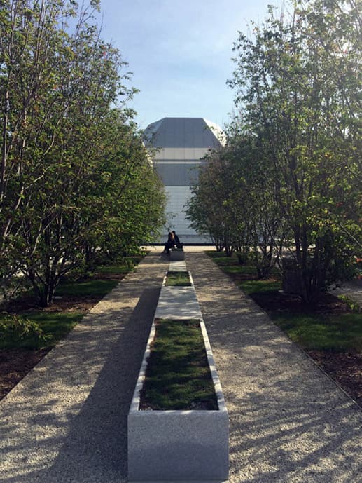 Aga Khan Park - image 10