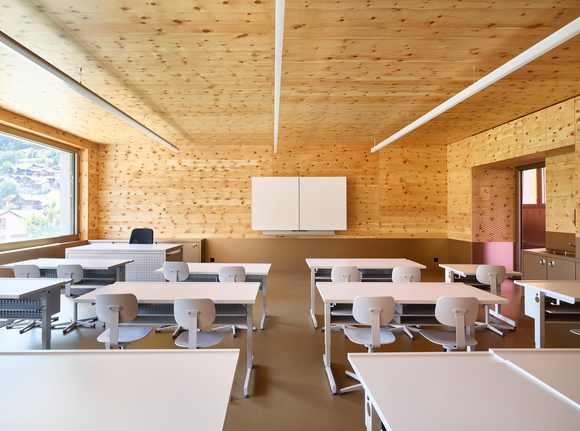 EPS / Primary School Salvan - image 6