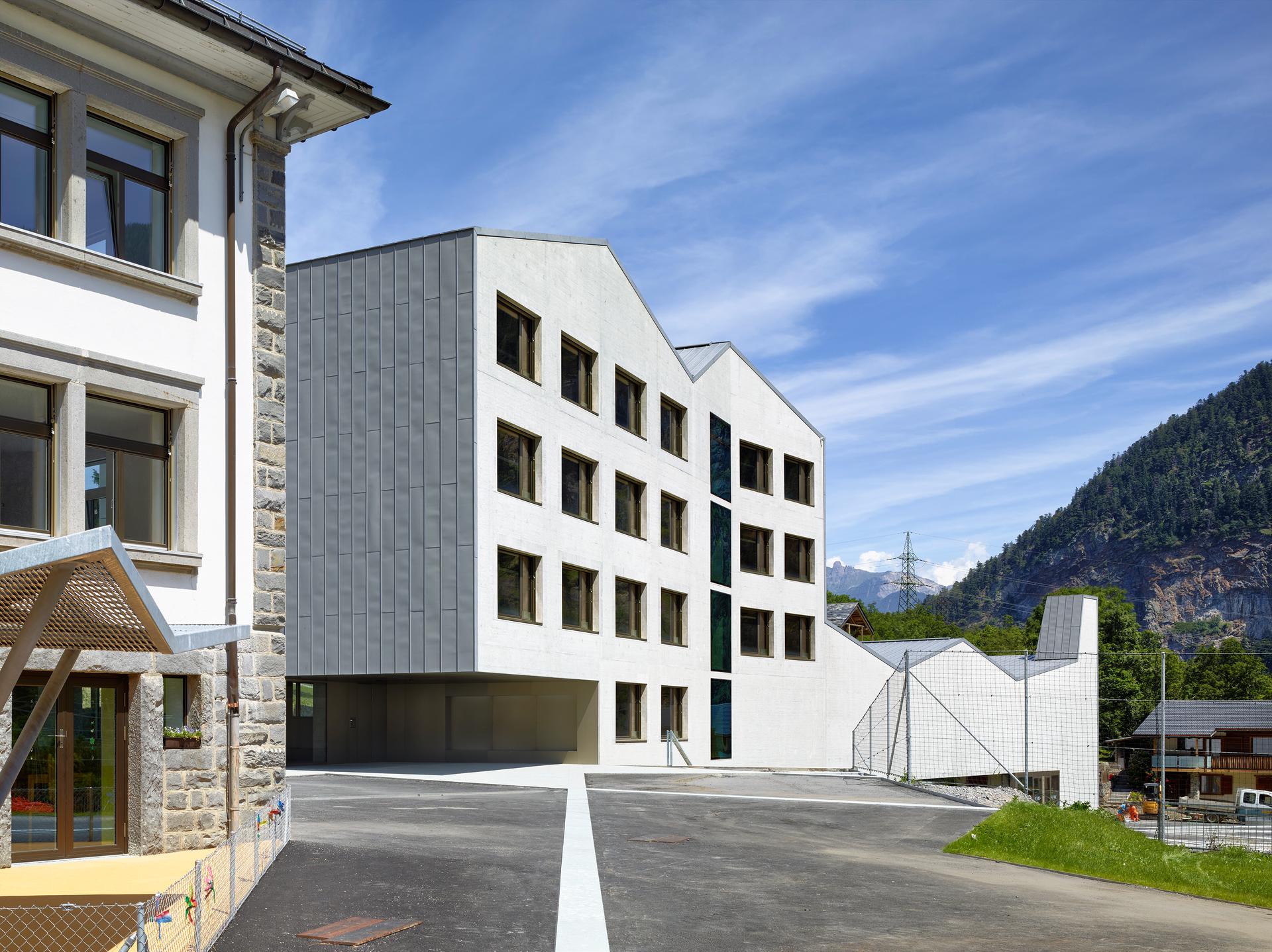 EPS / Primary School Salvan - image 3