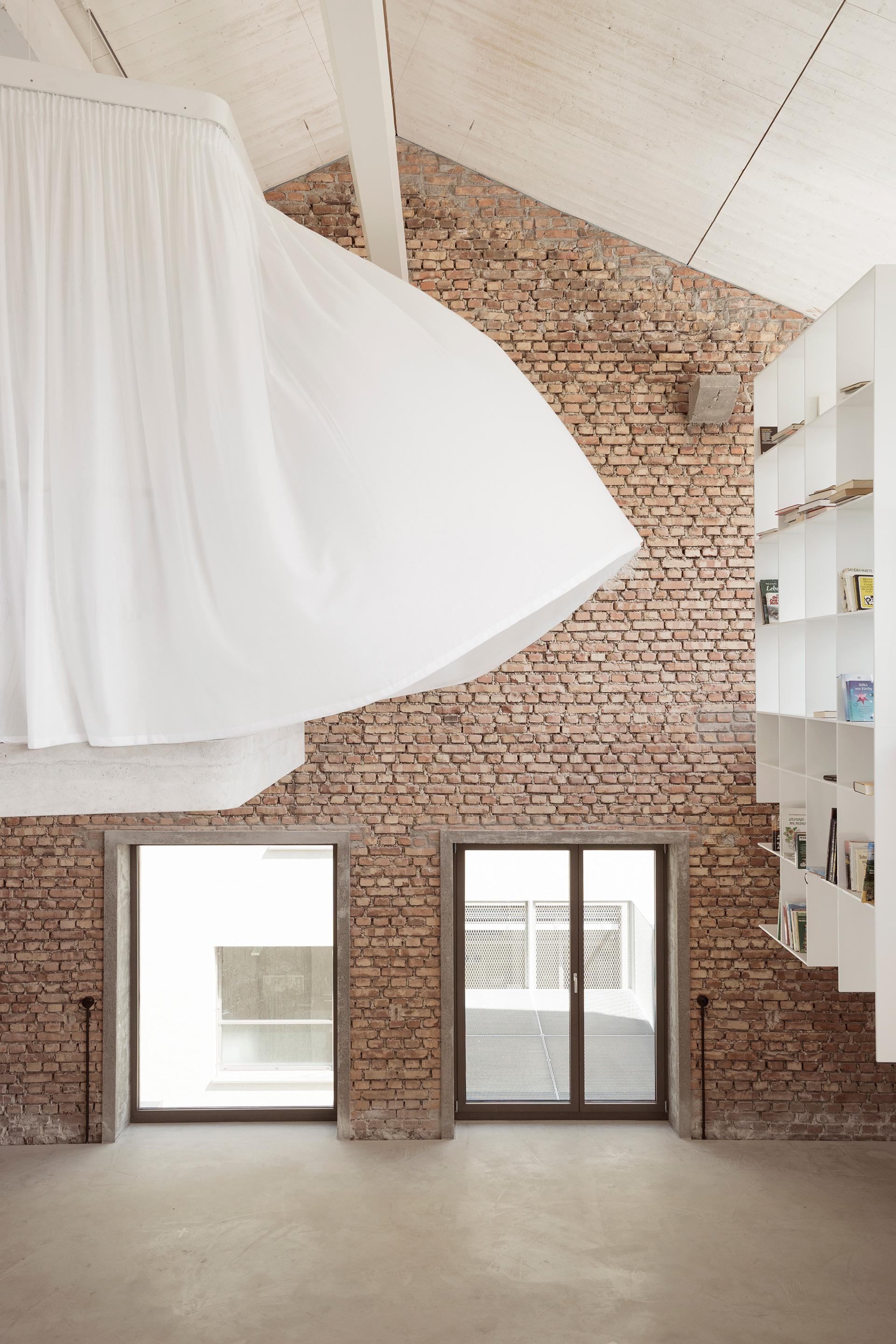 Loft Panzerhalle - image 5