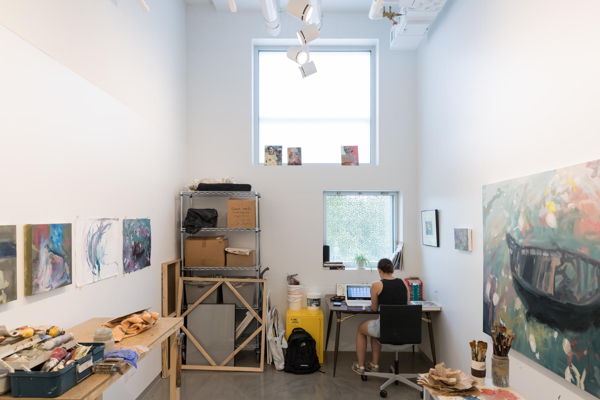 Visual Arts Building, University of Iowa - image 6