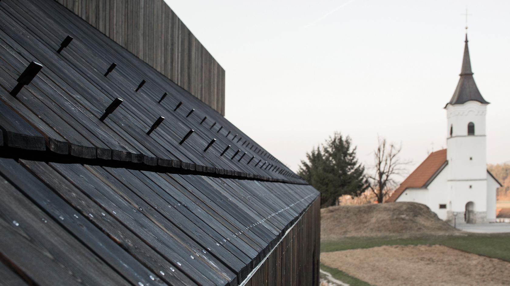 Chimney House - image 13