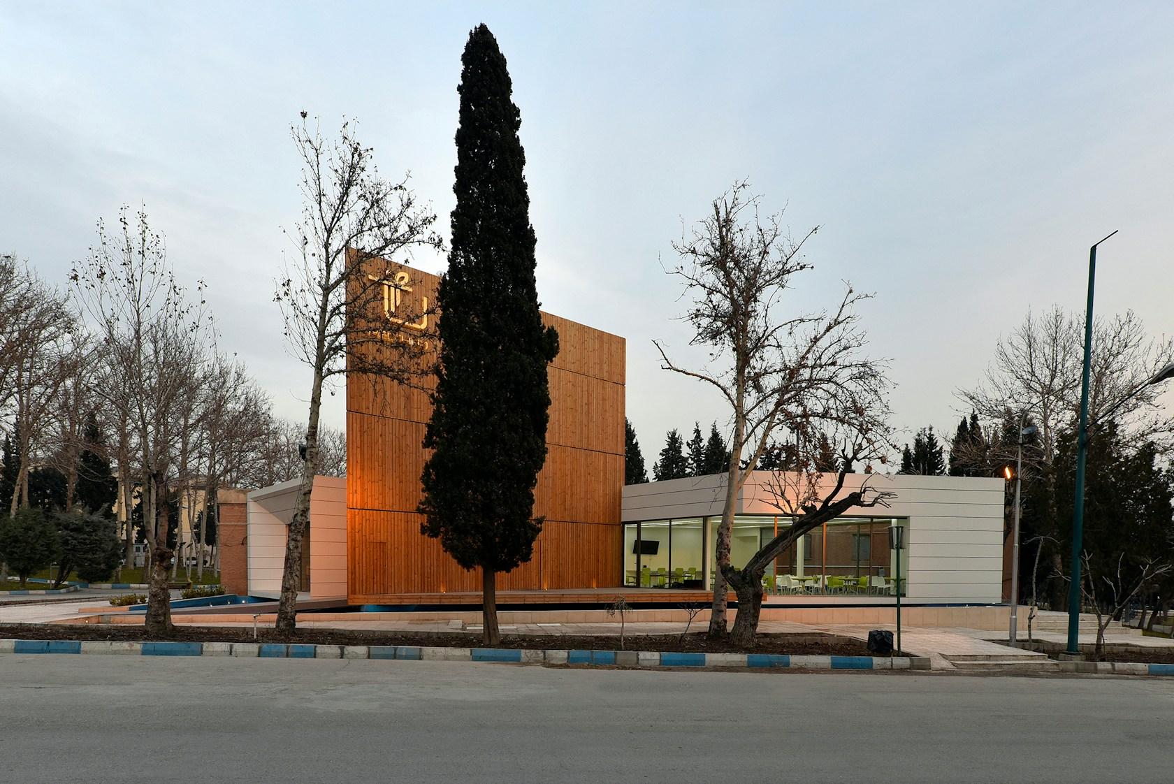 Pershika Franchise Restaurant - image 4