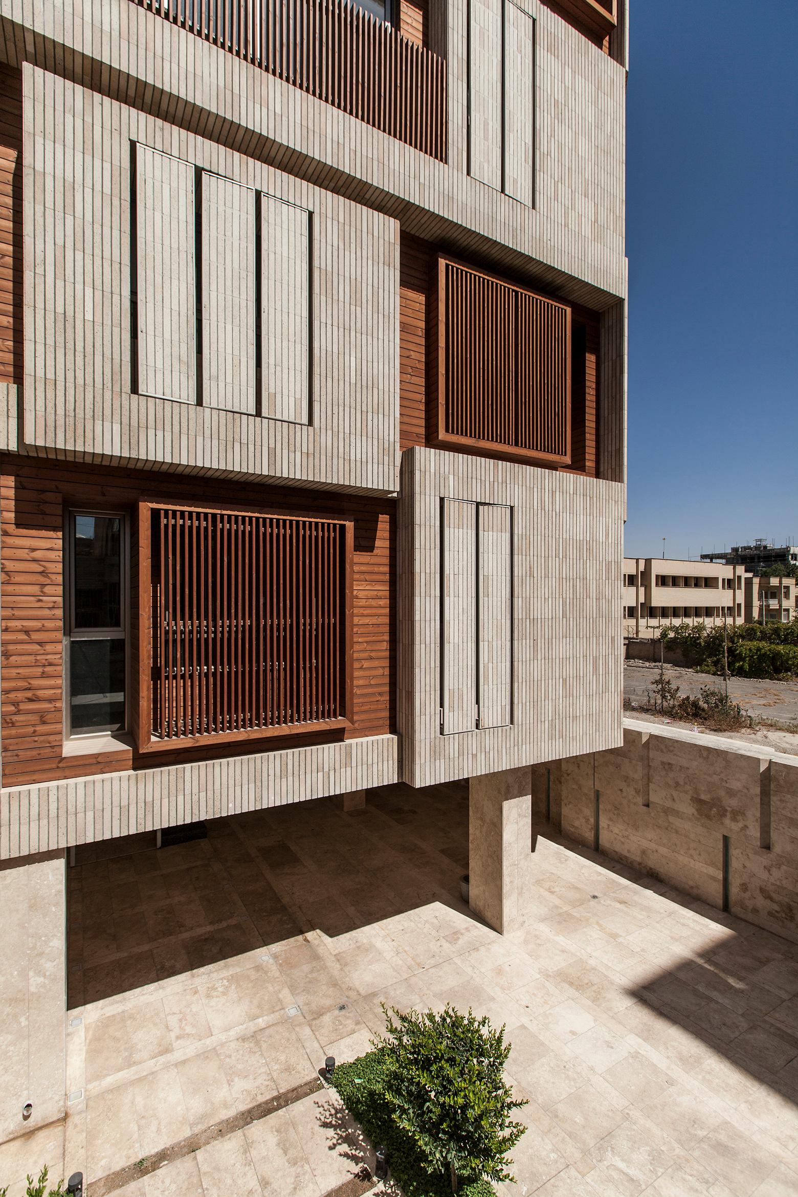 Five House Residential Building - image 6