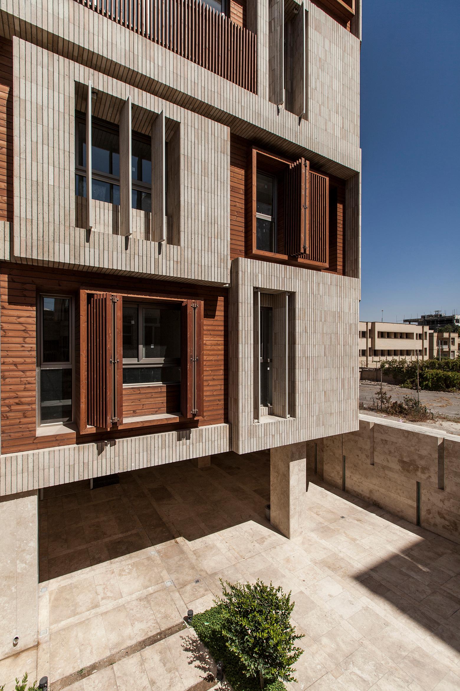 Five House Residential Building - image 8