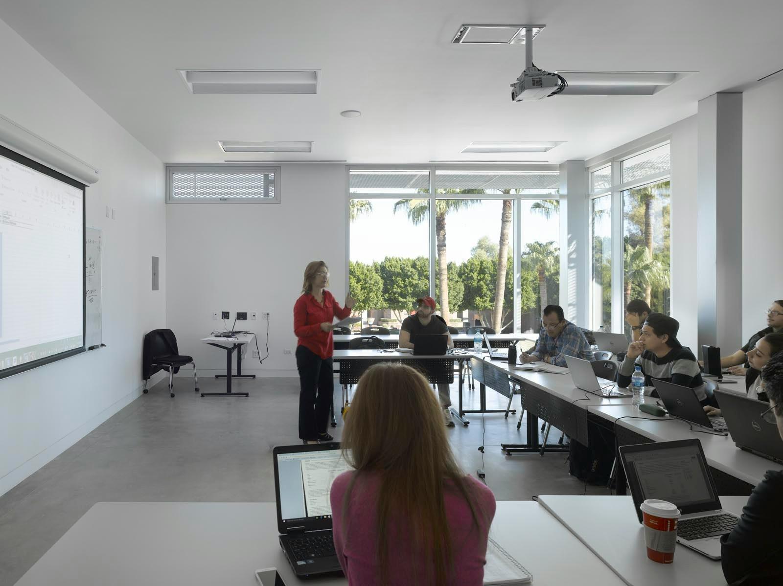 Center for Postgraduate Studies - image 6