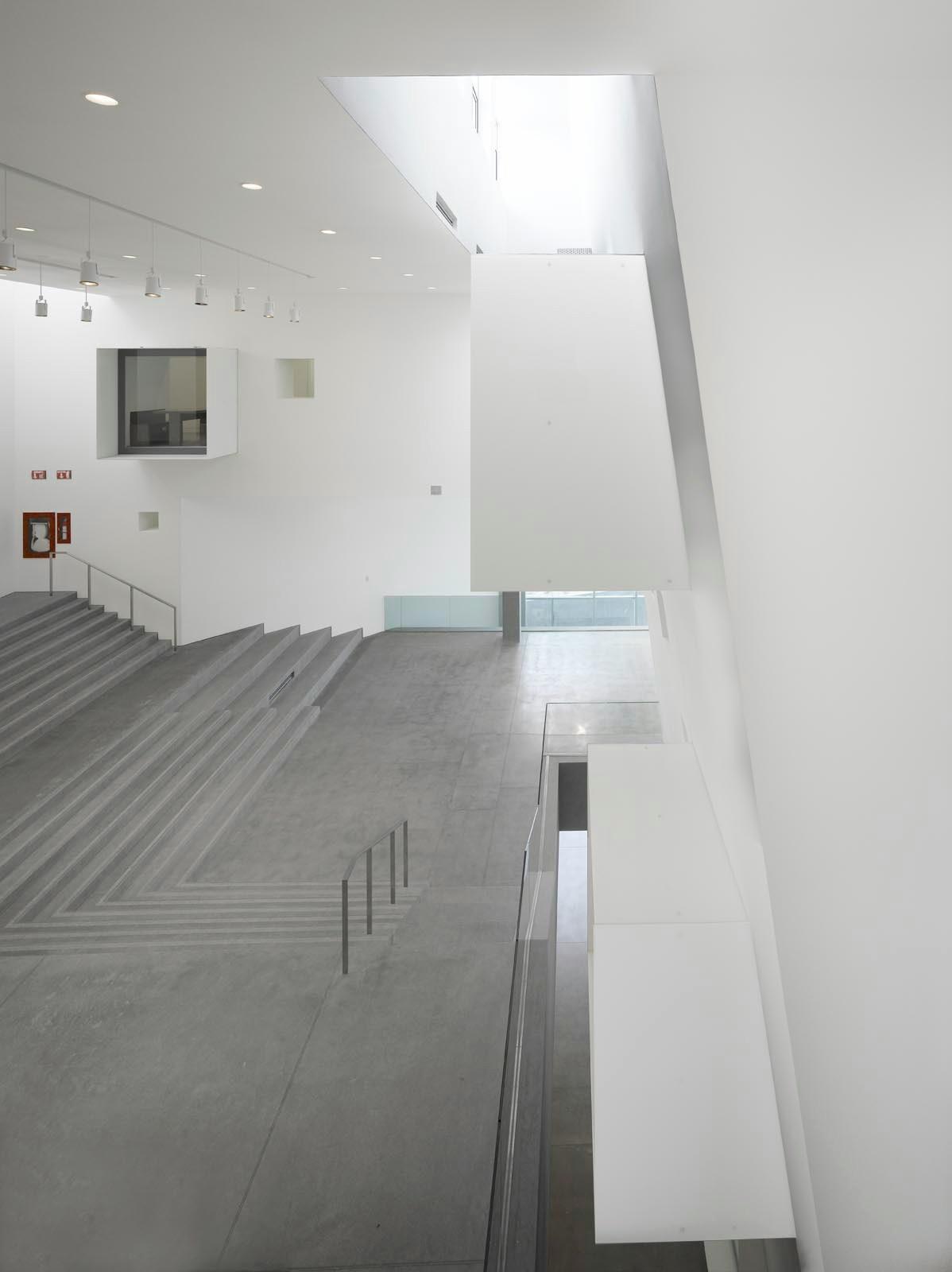 Center for Postgraduate Studies - image 5