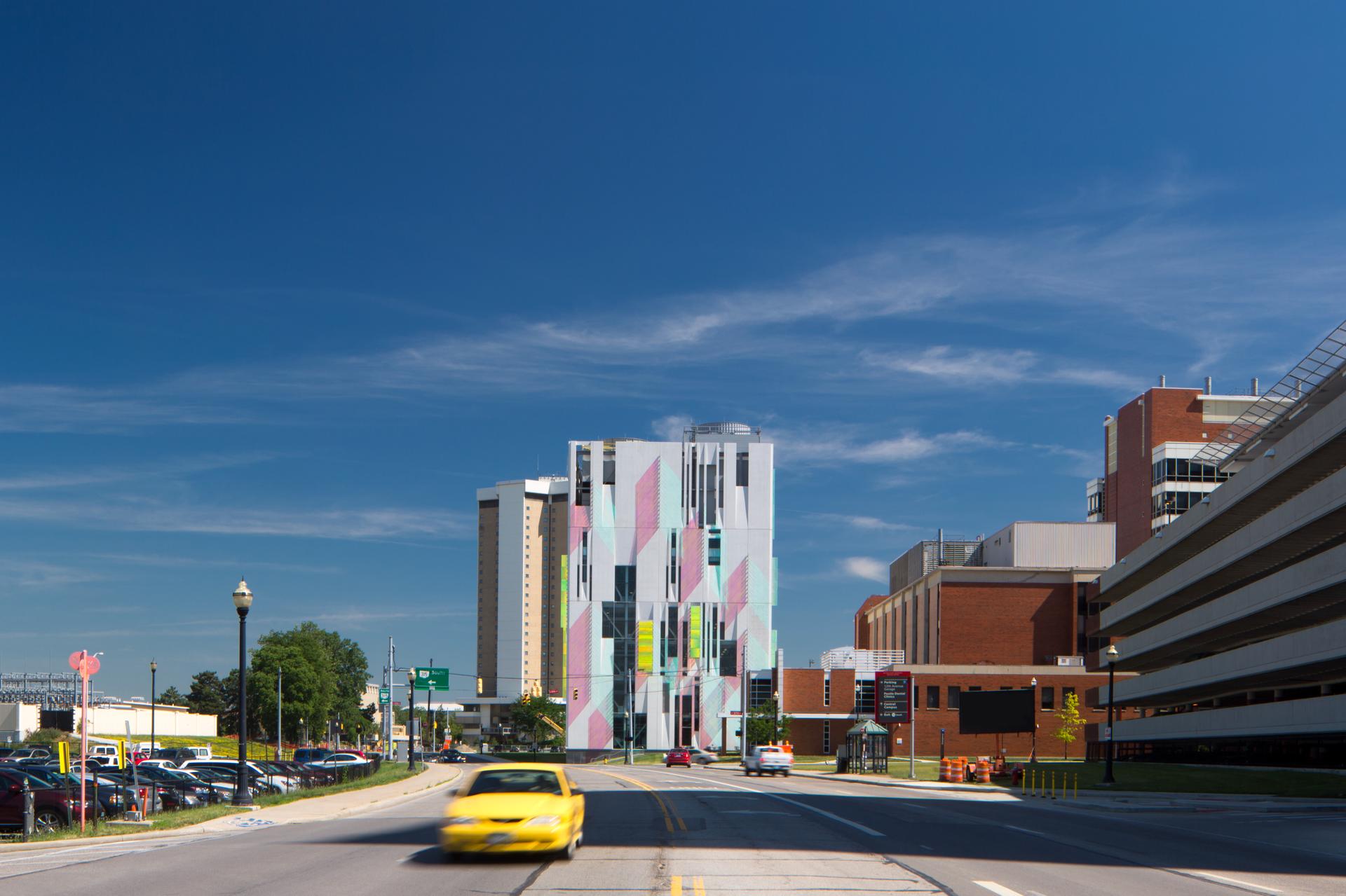 Ohio State University South Campus Central Chiller Plant - image 4