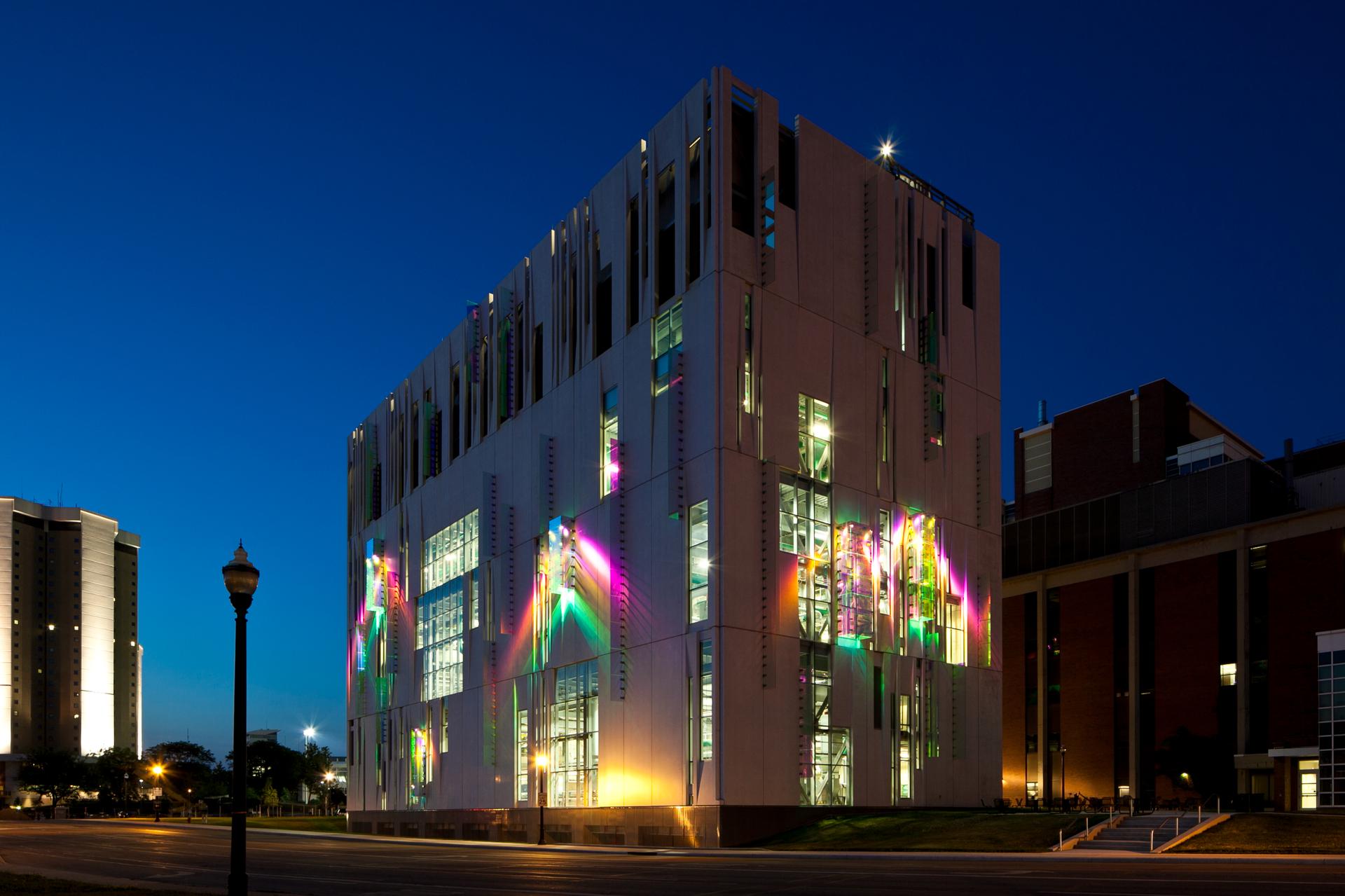 Ohio State University South Campus Central Chiller Plant - image 11
