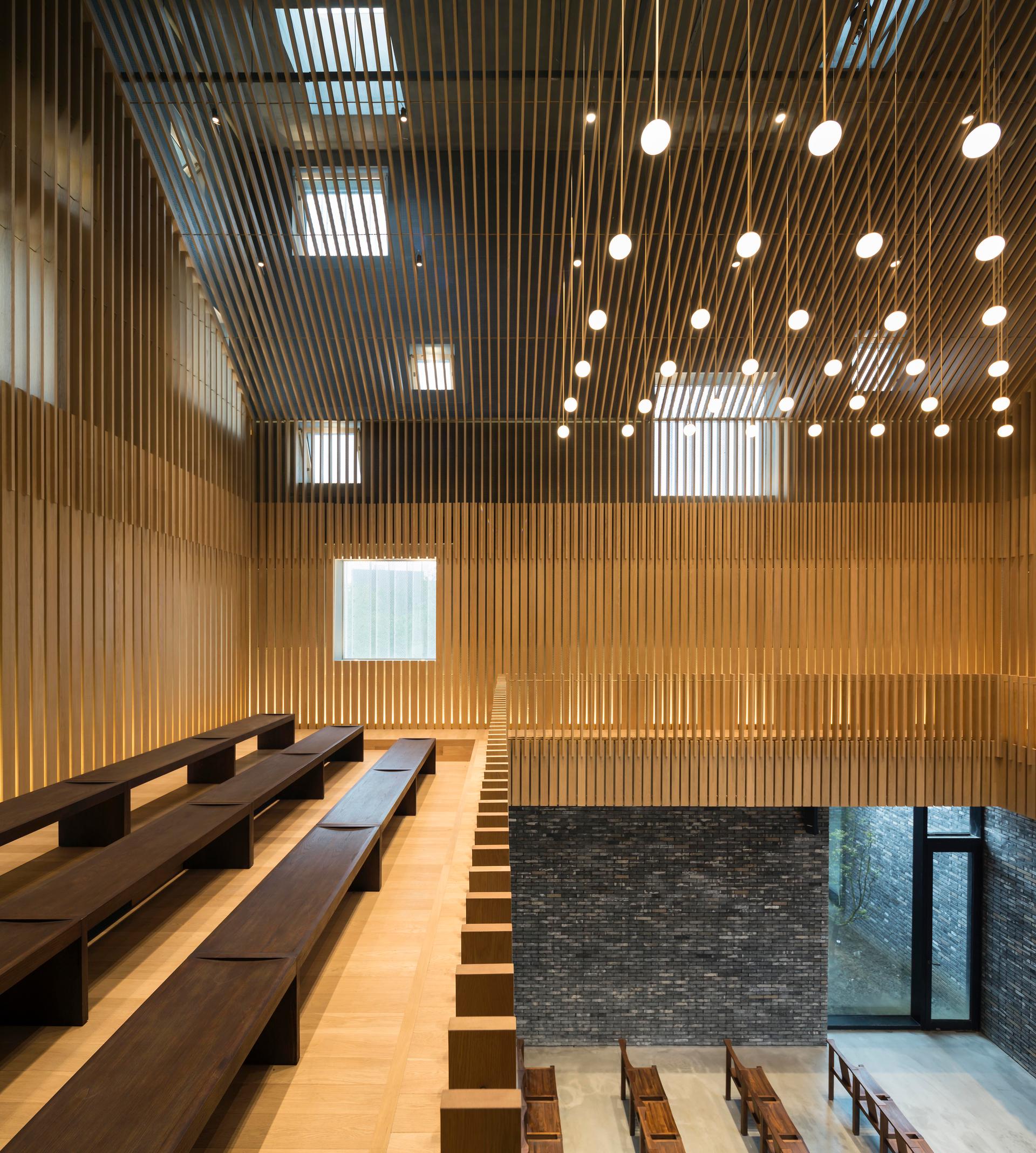 Suzhou Chapel - image 9