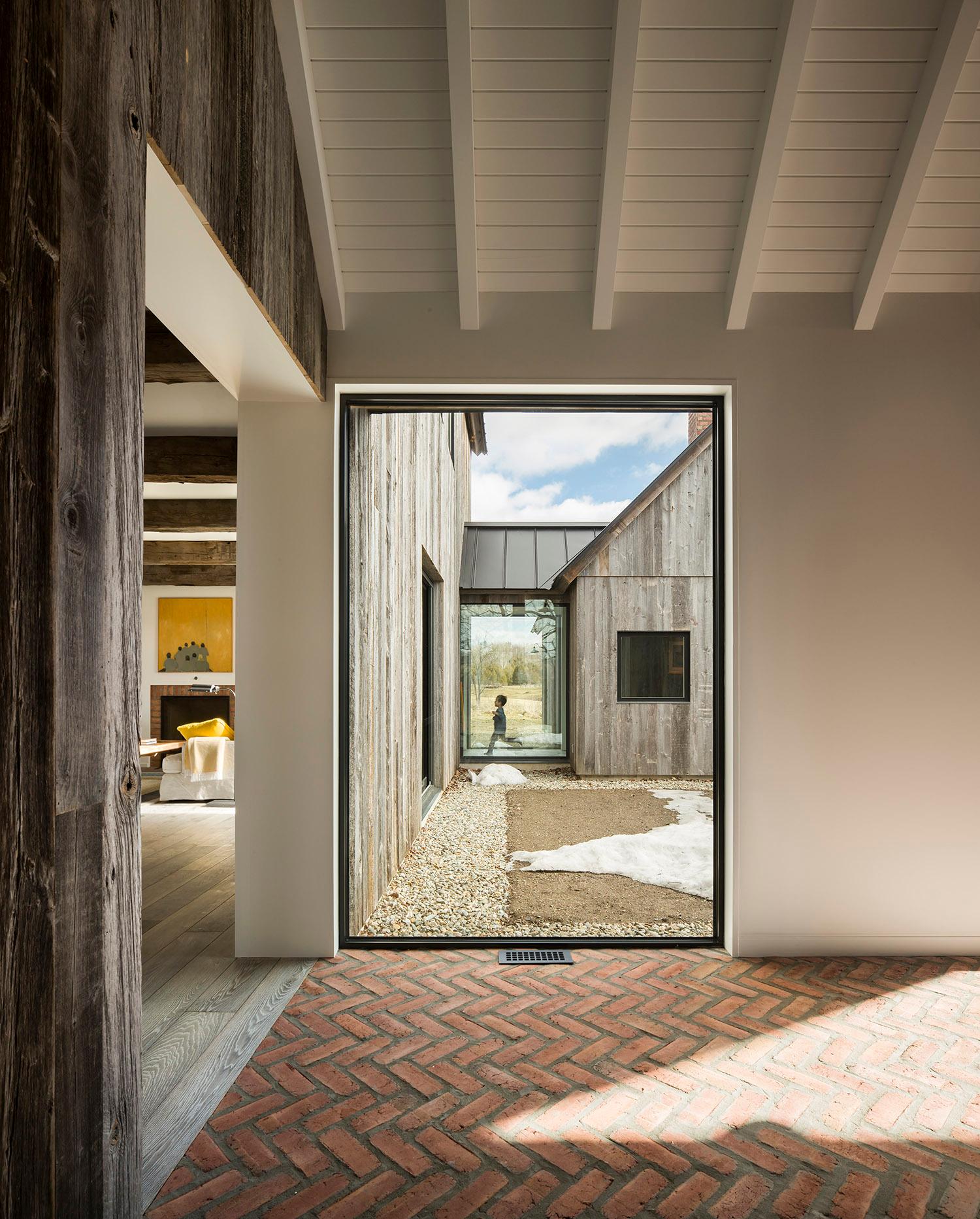 Townships Farmhouse - image 3