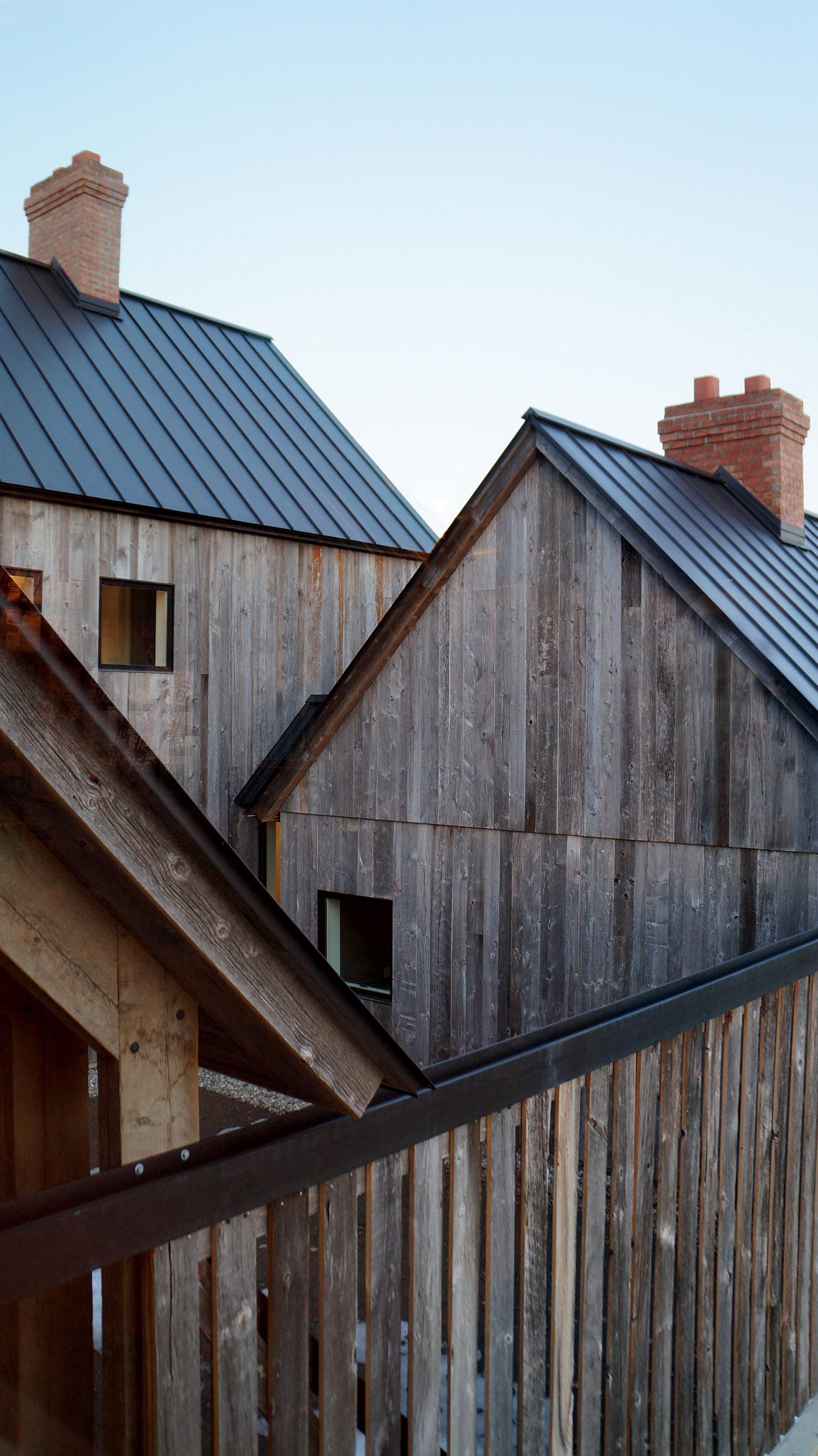 Townships Farmhouse - image 11