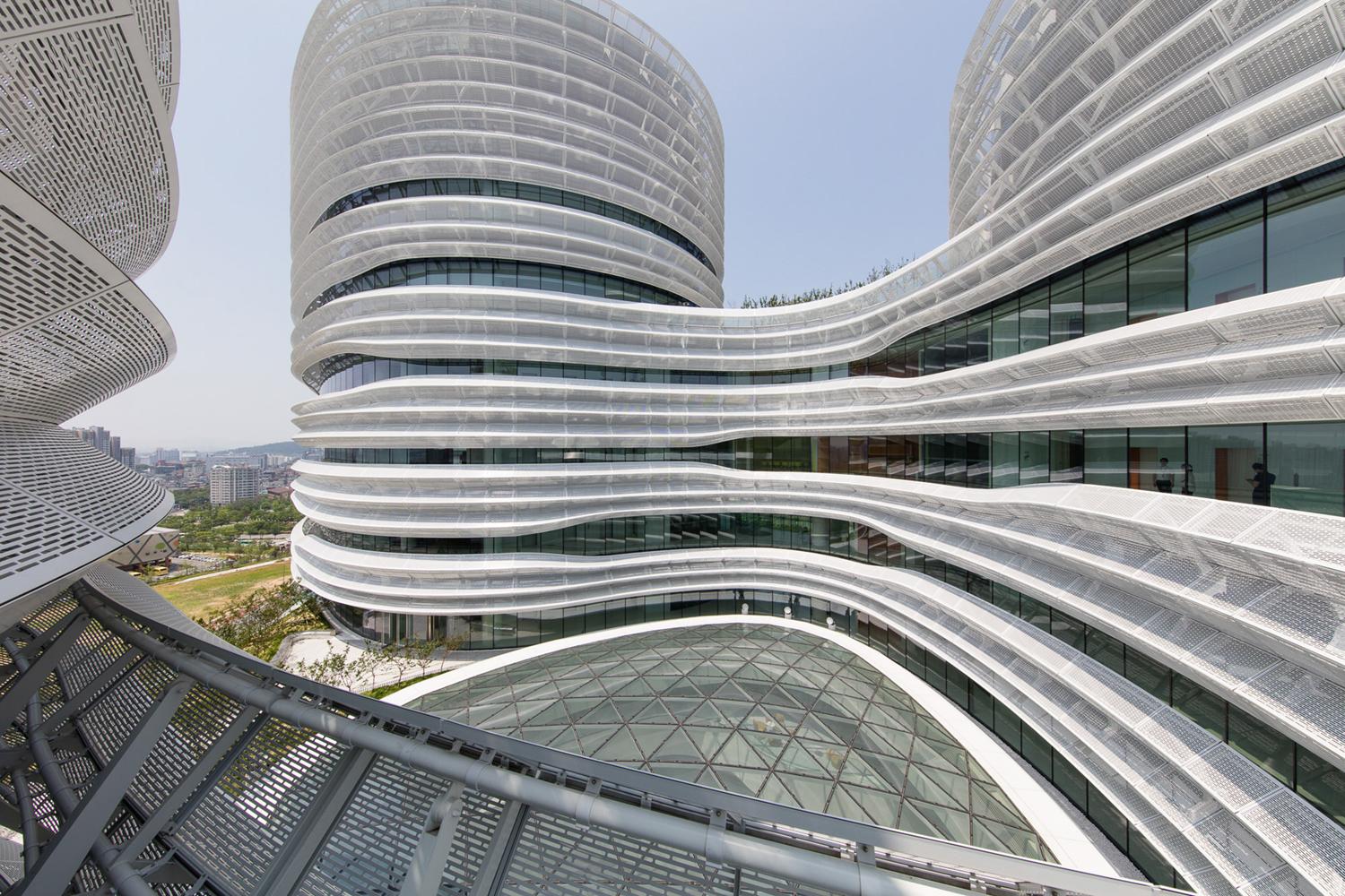 CJ Corporation, CJ Blossom Park - image 4