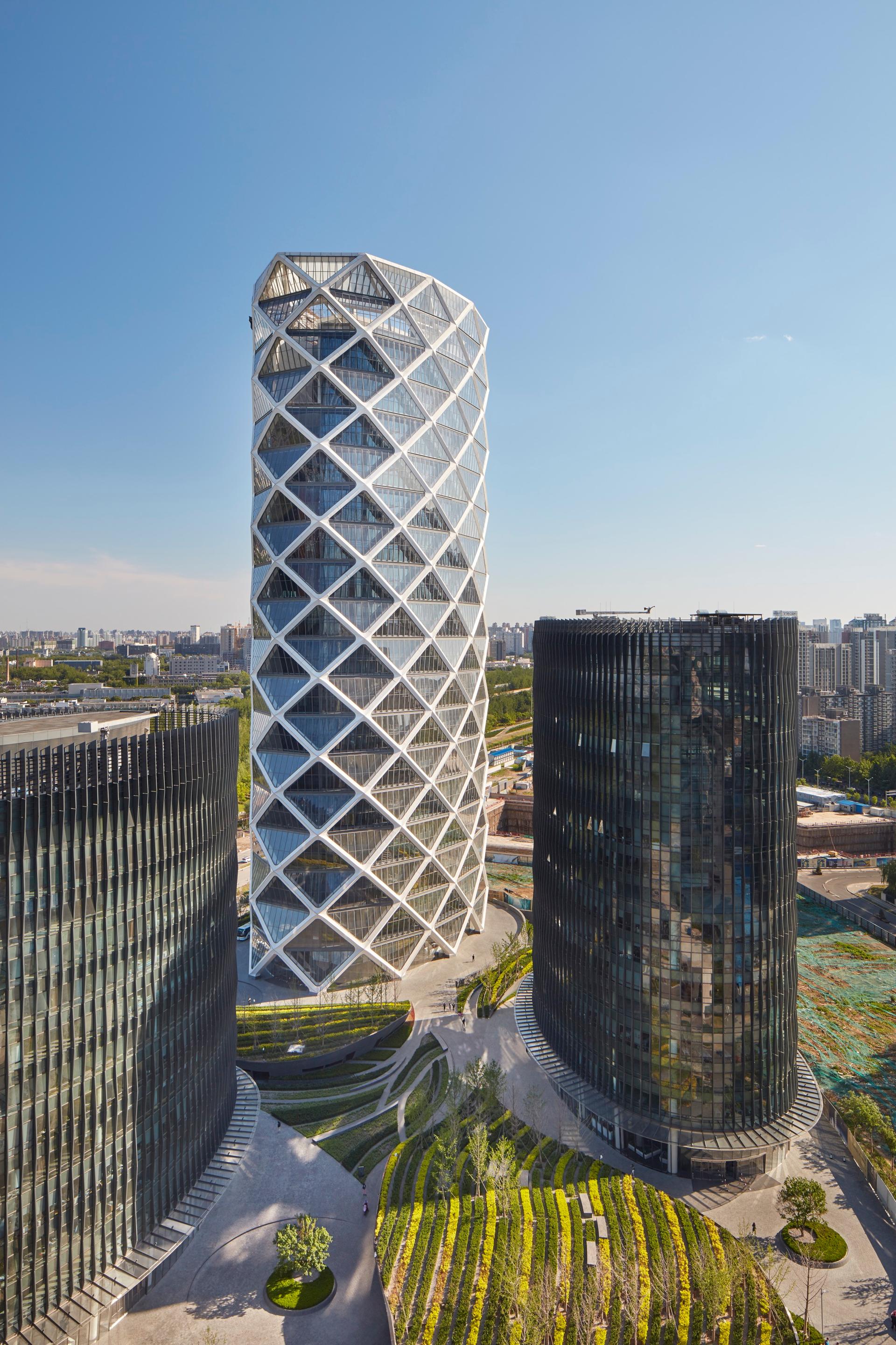 Poly International Plaza - image 11