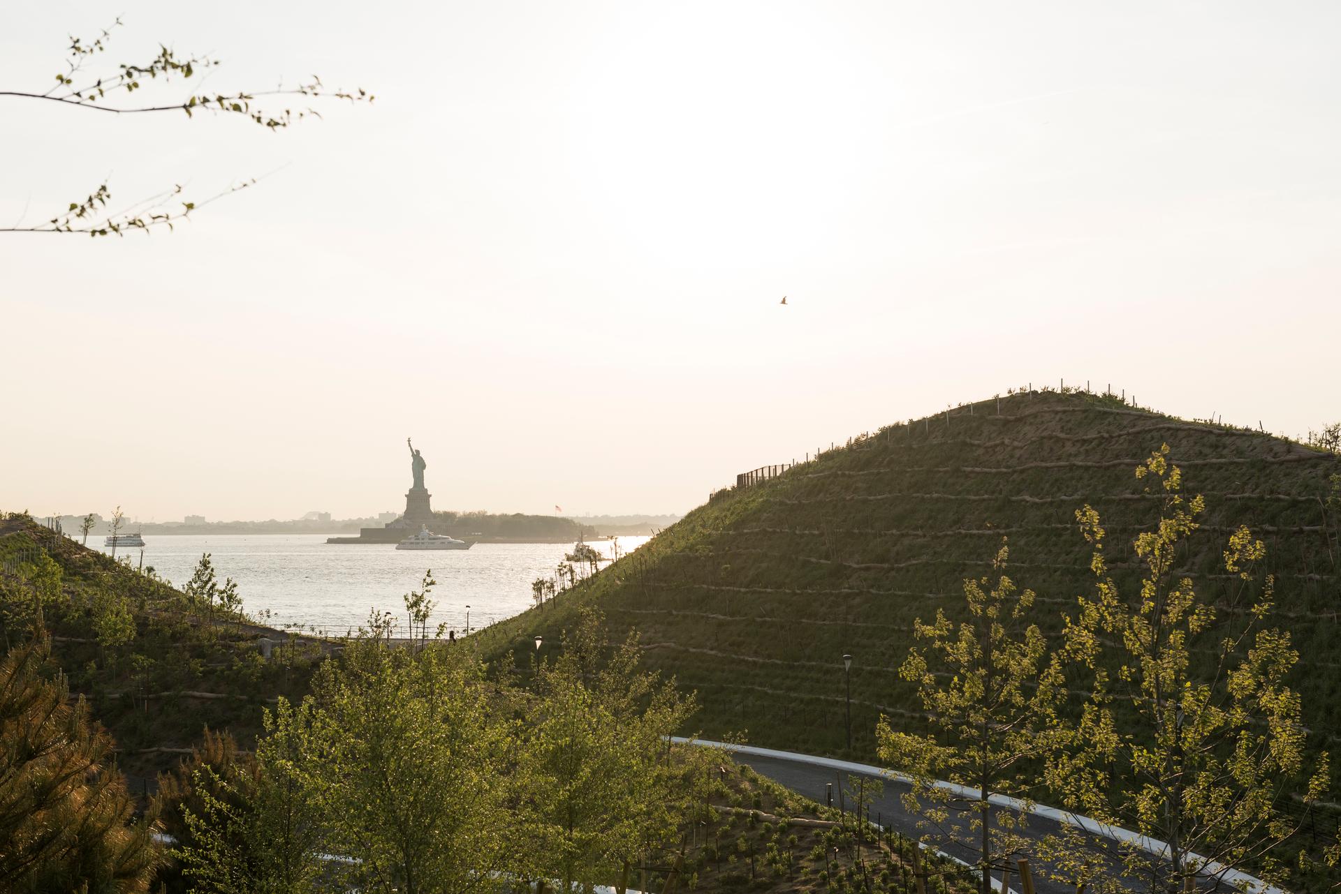 Governors Island Park and Public Space - image 3