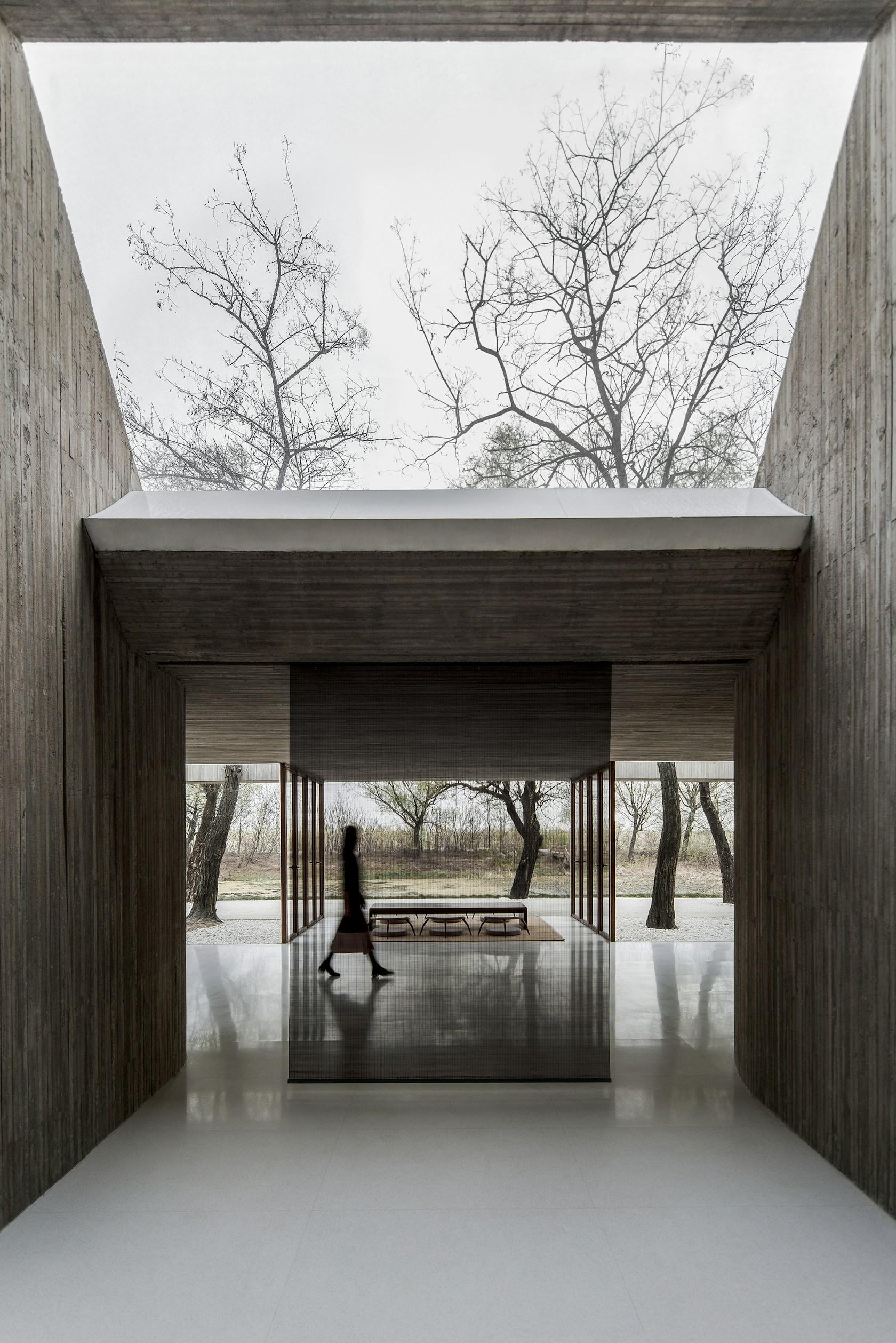 Waterside Buddhist Shrine - image 10