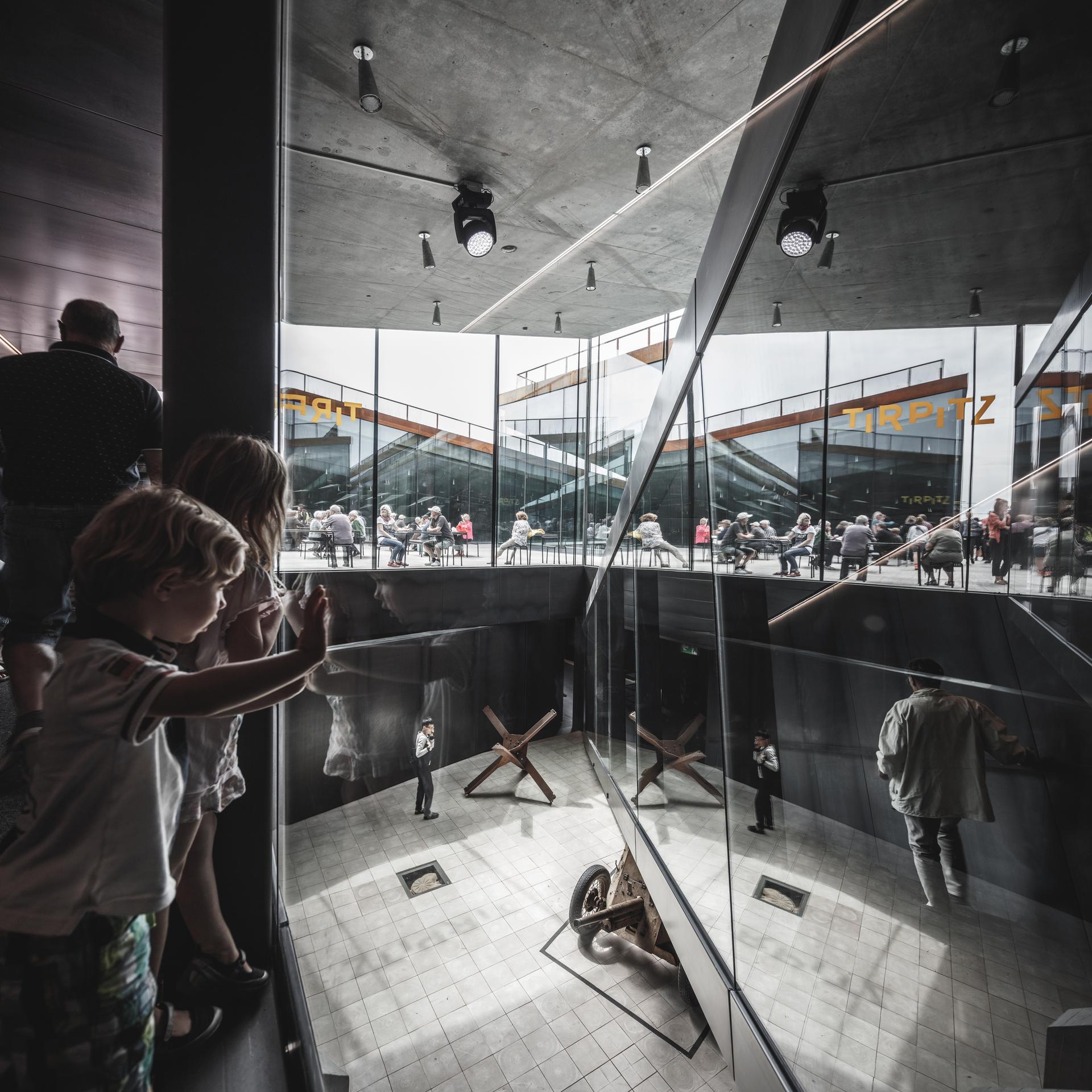 TIRPITZ - image 5
