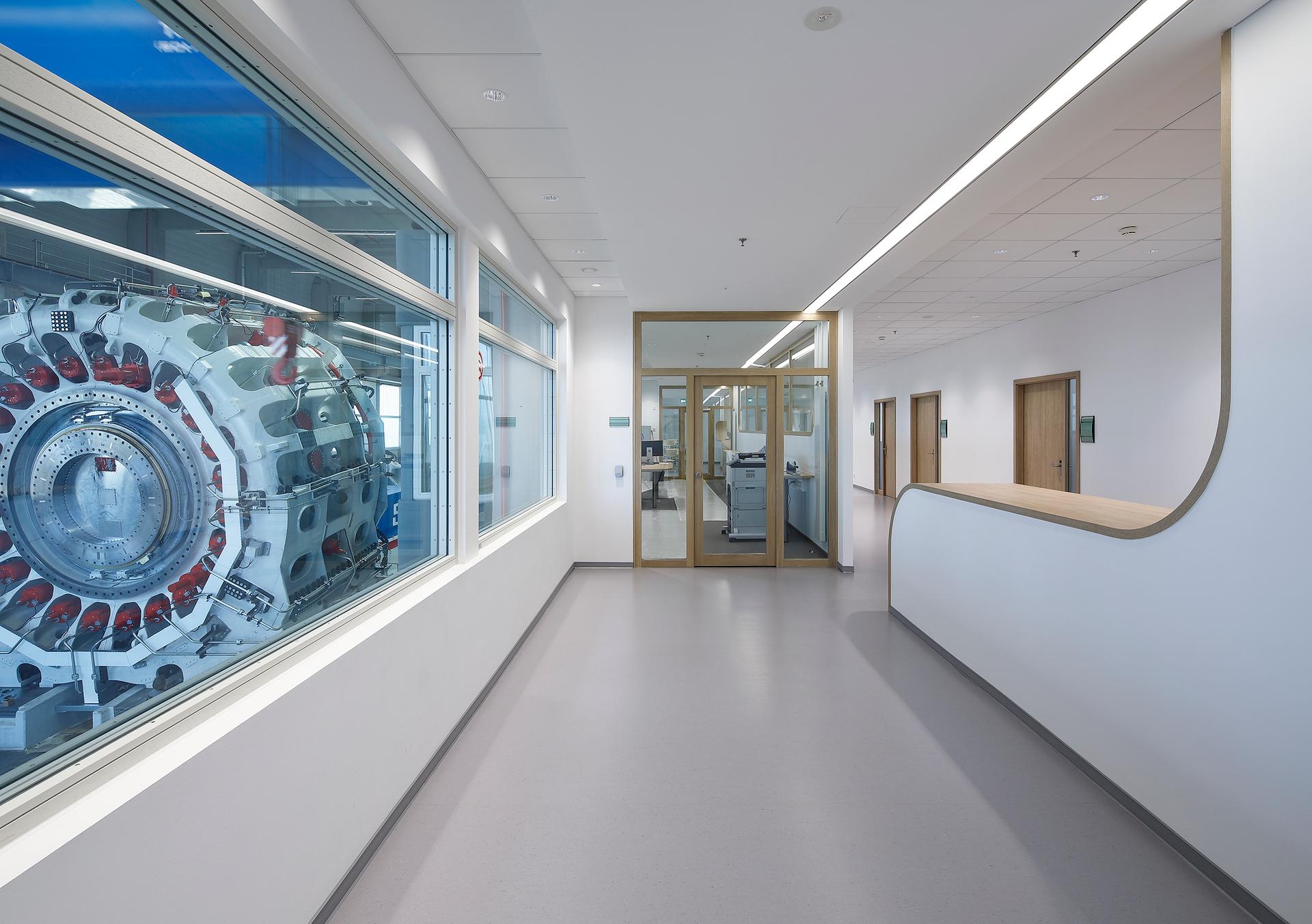 SKF Test Centre for large-scale bearings - image 10