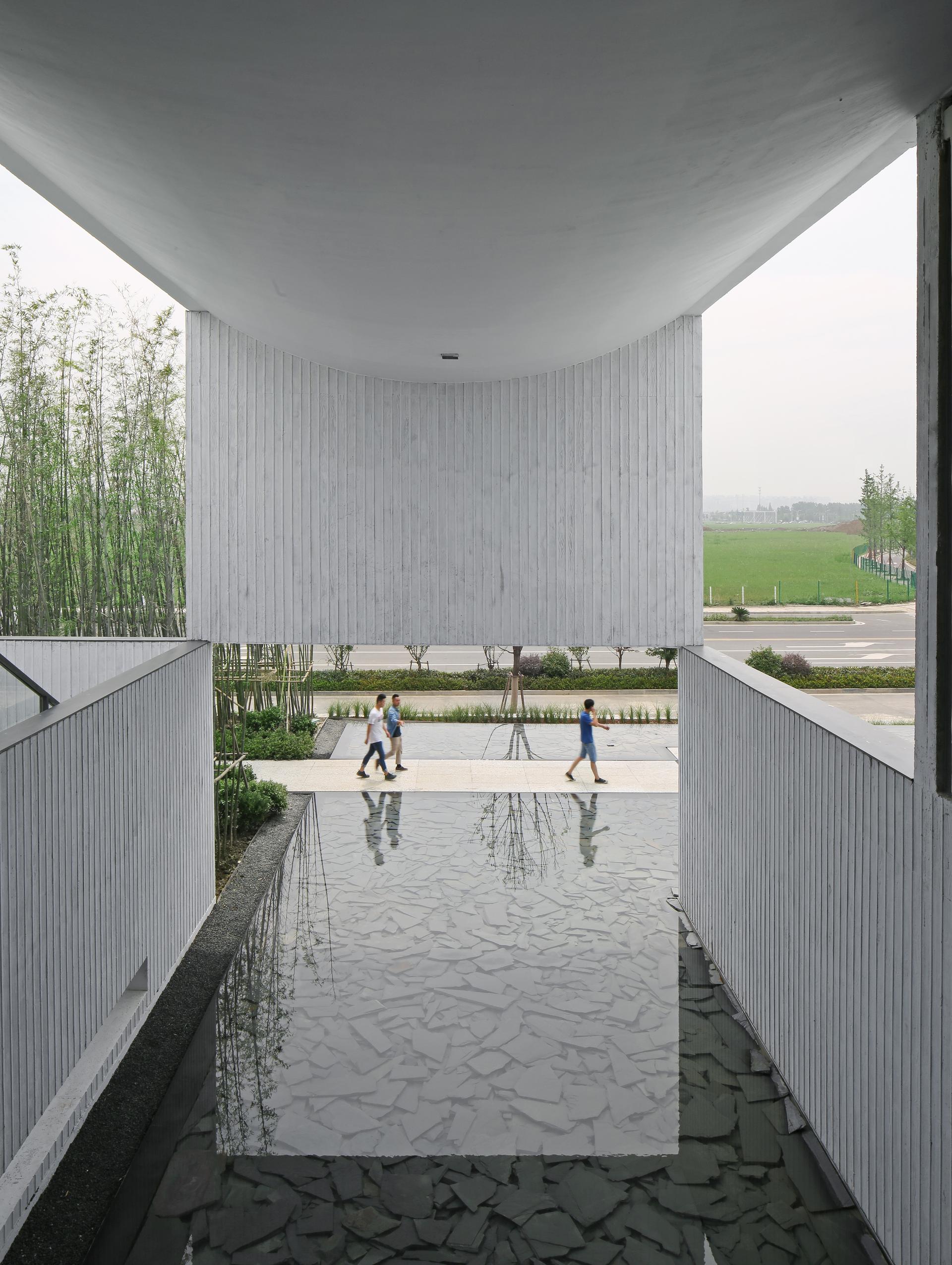 Dongyuan Qianxun Community Center - image 4