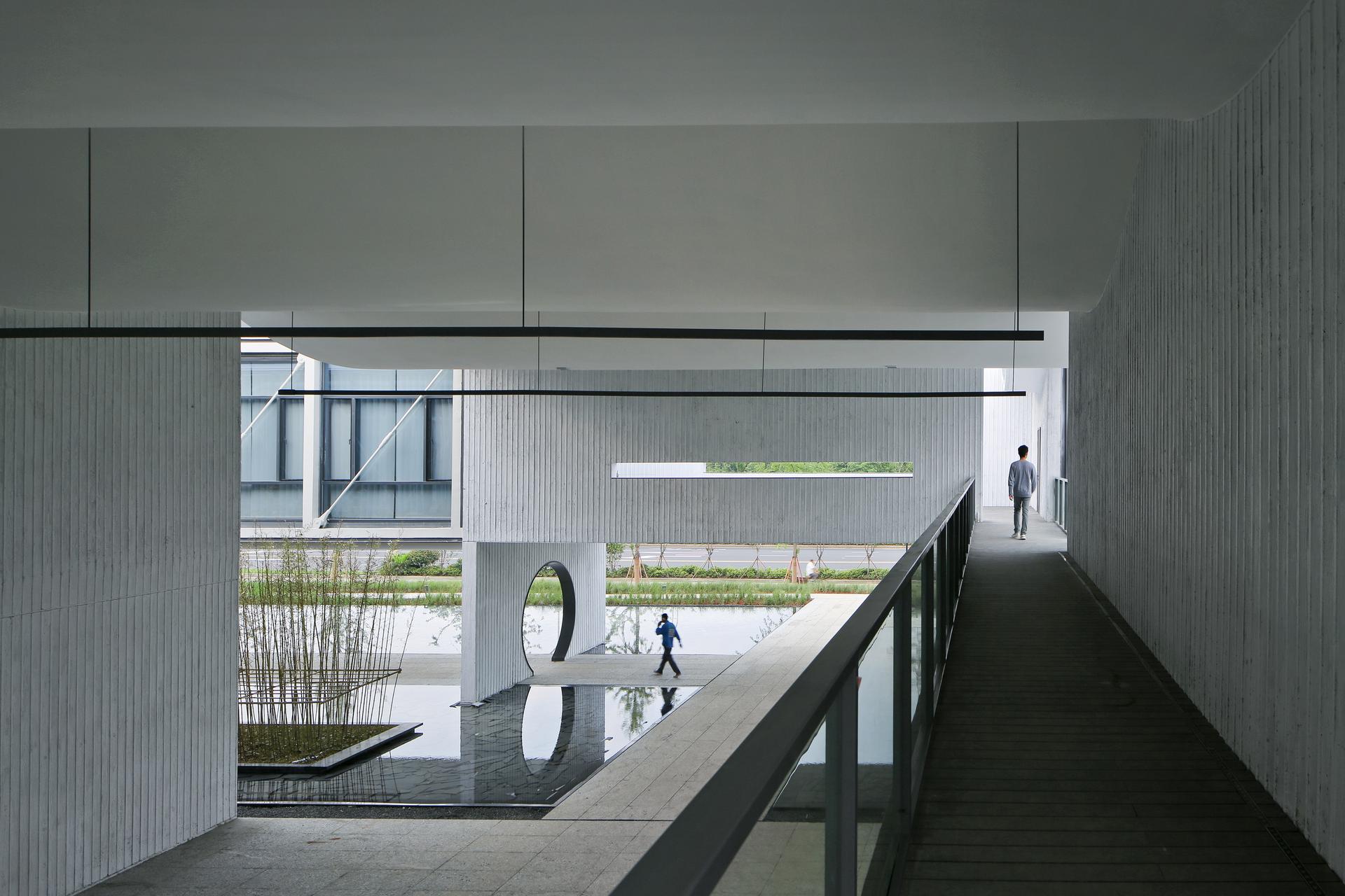 Dongyuan Qianxun Community Center - image 11
