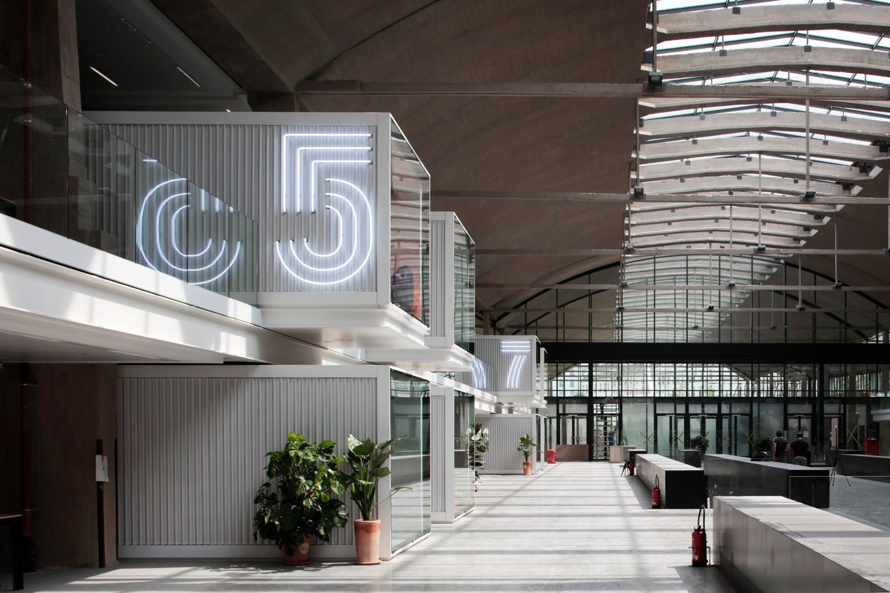 Station F - image 21