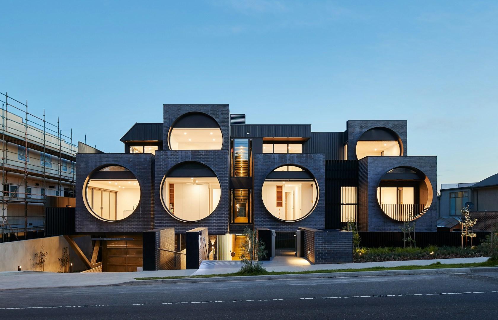 Cirqua Apartments - image 2