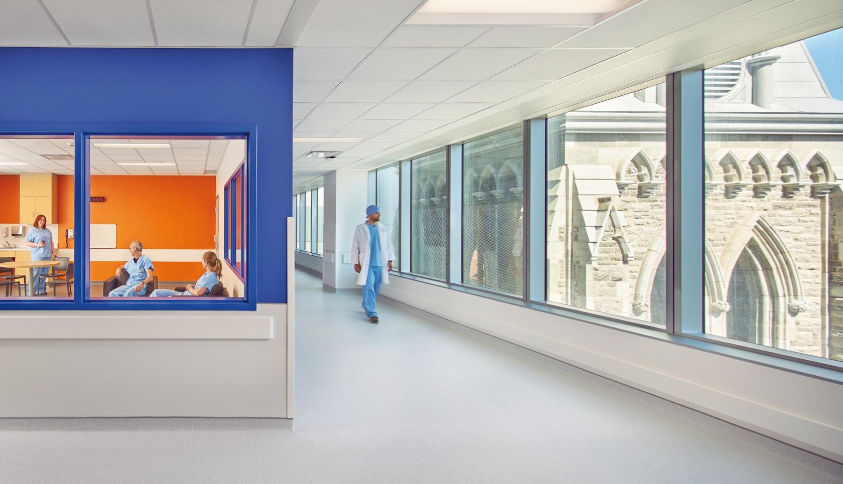 Centre hospitalier de l'Université de Montréal (CHUM) - image 10