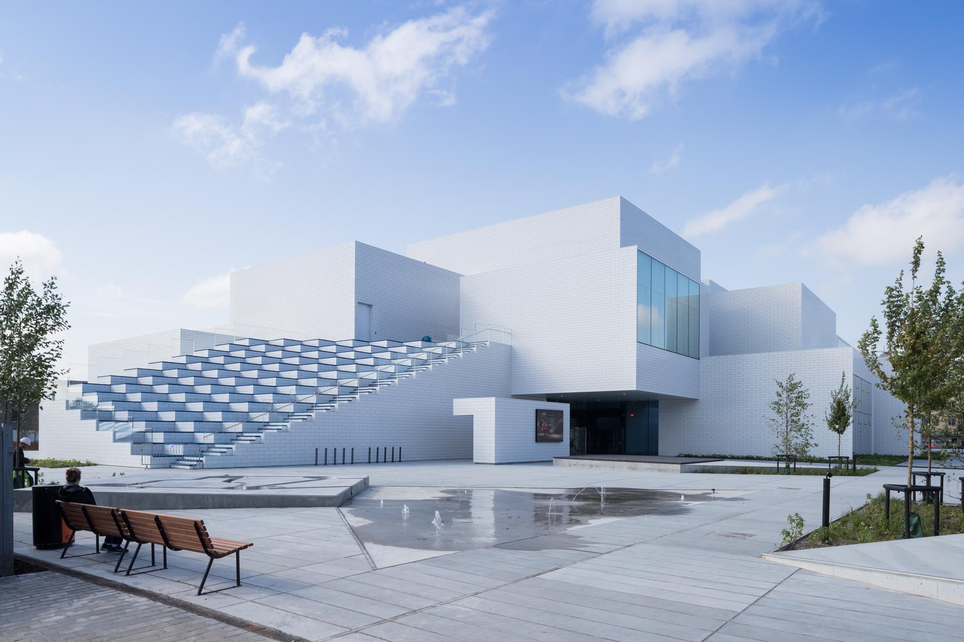 LEGO House - image 3