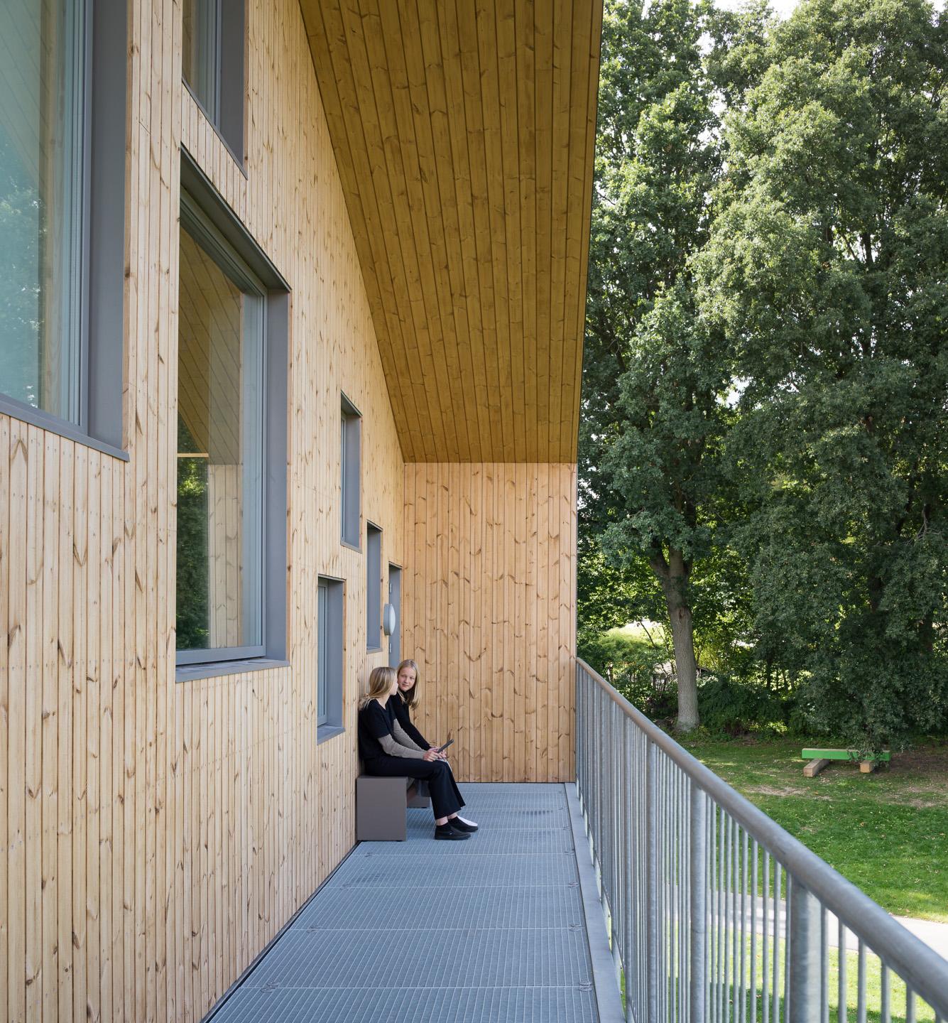 Skovbakke School - image 7