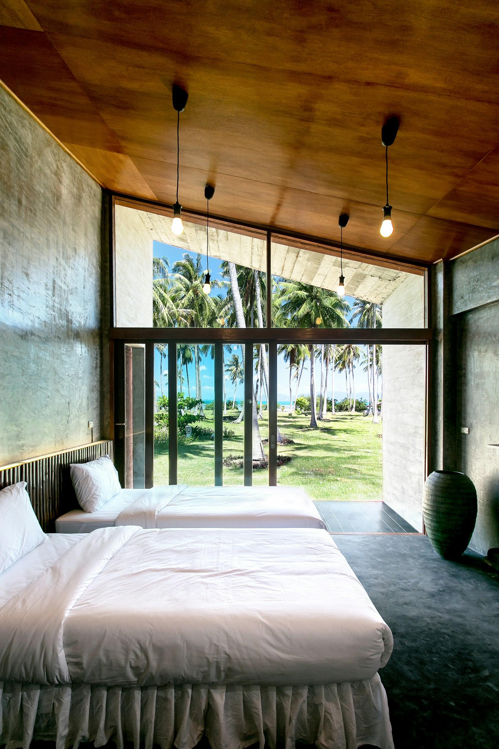 Somjai House | Coconutnoom Resort - image 4