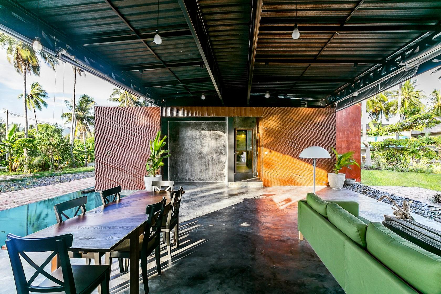 Somjai House | Coconutnoom Resort - image 6