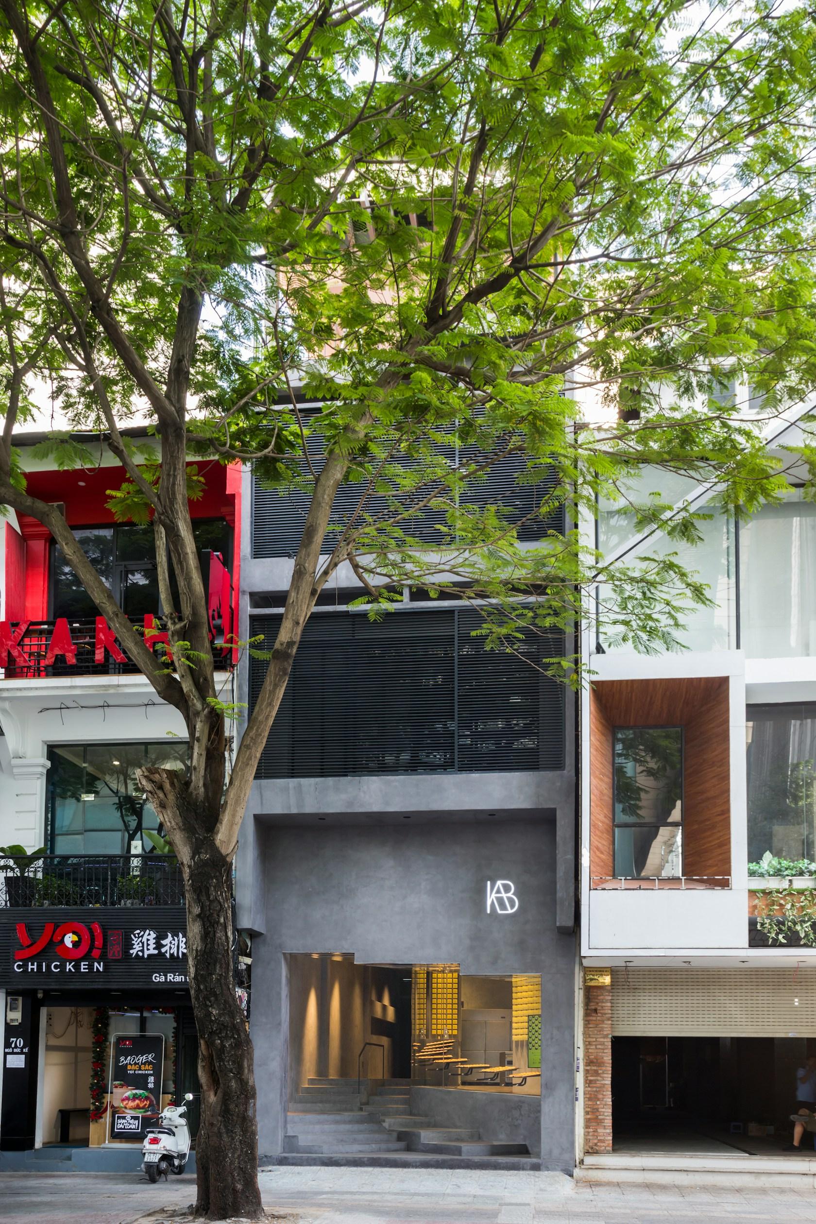 Cheese Tart Shop “BAKE” in Ho Chi Minh City