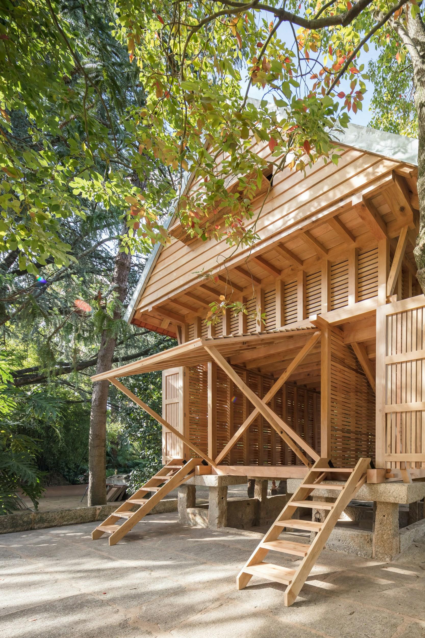 The Dovecote-Granary - image 3