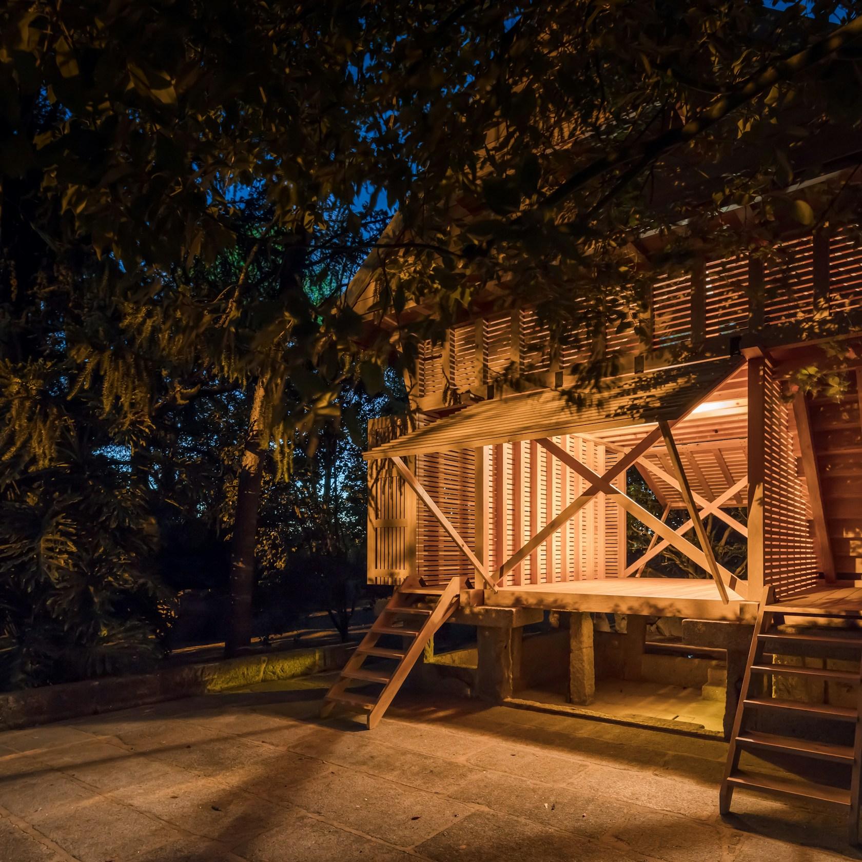 The Dovecote-Granary - image 30