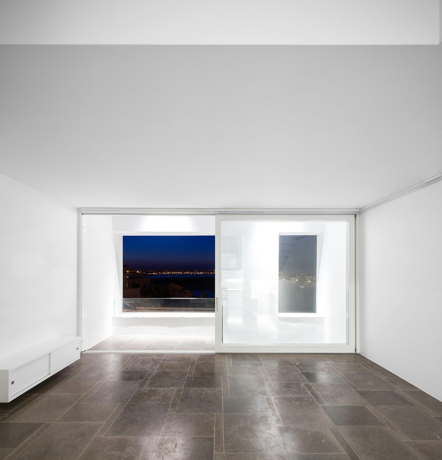 CASA 103 - image 24